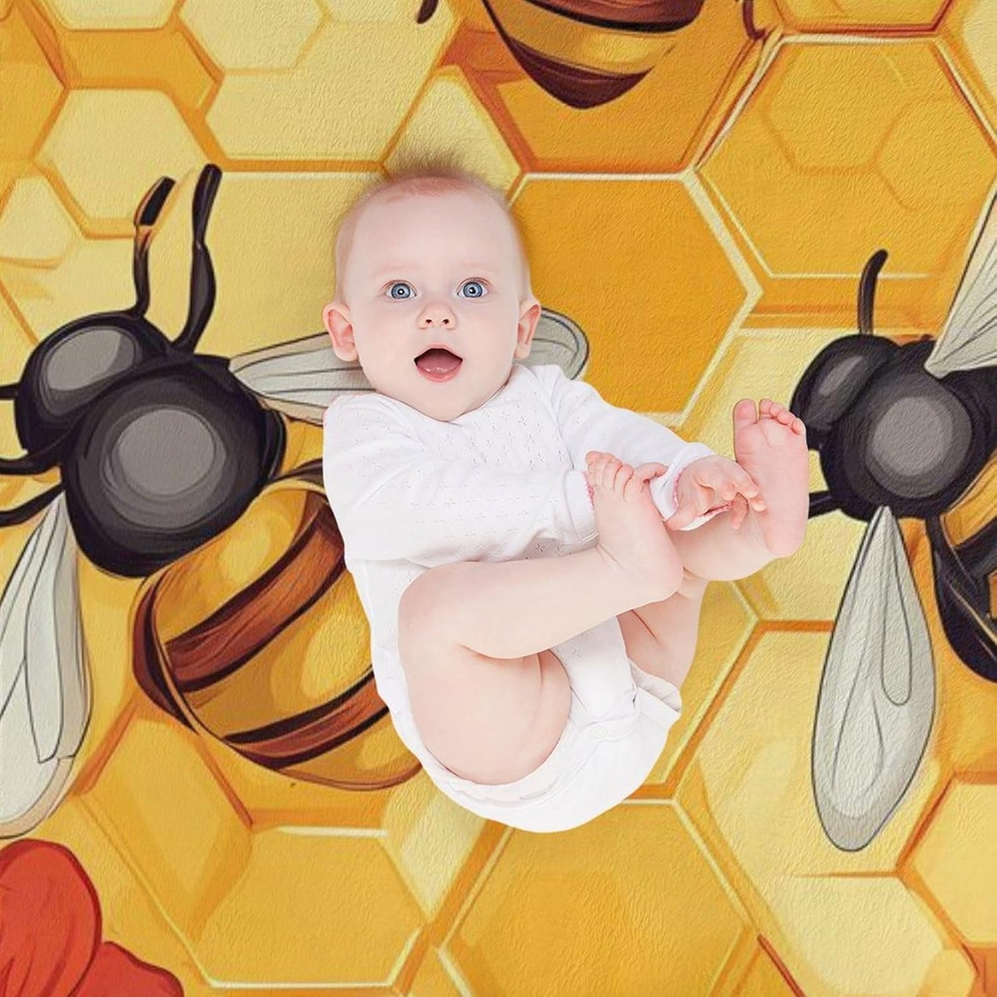 Bees Honeycomb Flowers Throw Blanket for Couch Bed Plush Cozy Fuzzy Flannel Blanket for All Season 60"x80"