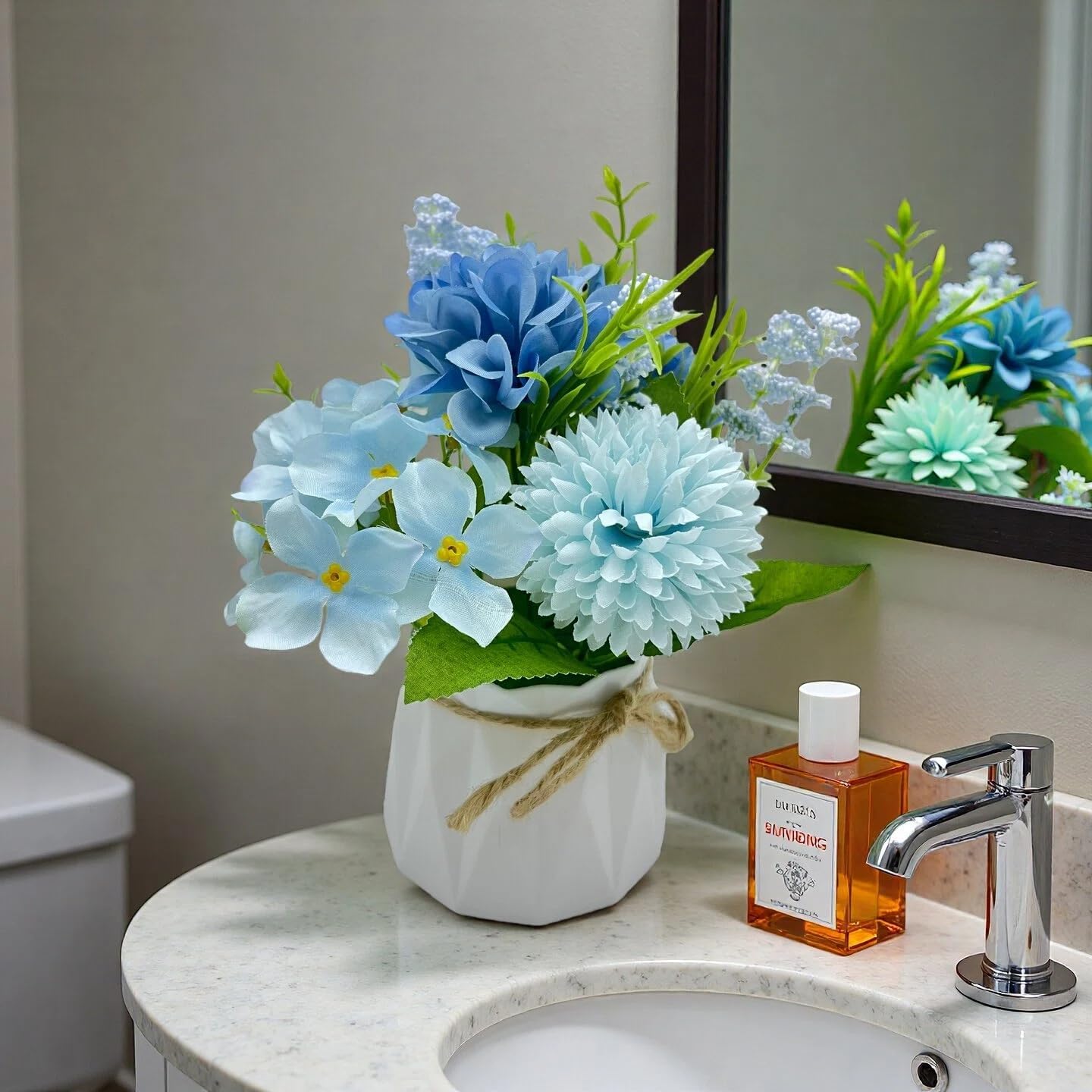 2 Pcs Blue Hydrangea Artificial Flowers Bathroom Decor Fake Flowers in Small Flower Vases for Centerpieces Floral Arrangements Home Indoor Kitchen Tables Living Room Tv Stand Nightstand Decor
