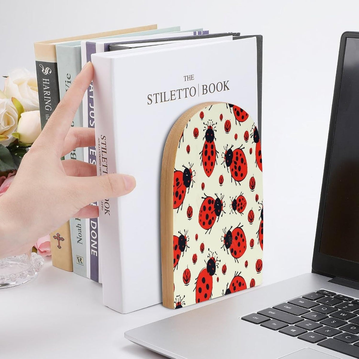 Red Ladybug Wooden Bookend Non-Slip Book Ends Heavy Duty Book Stopper with Metal Base Books Holderd Decorative Bookends Stands Firmly for Office Supplies