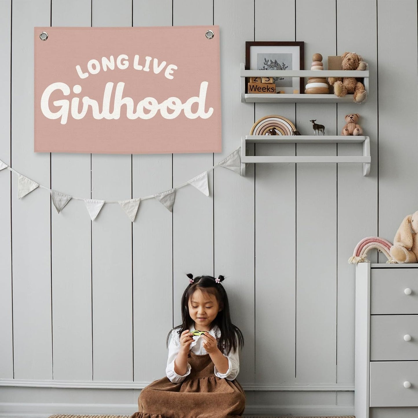 Long Live Girlhood Girls Kids Banner Canvas, Girly Toddler Room Decor, Boho Pink Playroom Hanging Flag Sign, Nursery Preppy Wall Tapestry Art for Baby Shower Classroom Bedroom Decor 20x30in