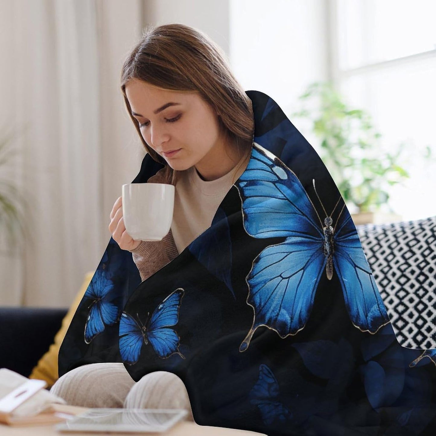 Dark Blue Butterflies Throw Blanket for Couch Super Soft Warm Lightweight Throw Blankets Cozy Flannel Bed Blanket Cute Decorative Blankets for All Seasons Home Decor Gift 30"*40"（76 * 100cm）