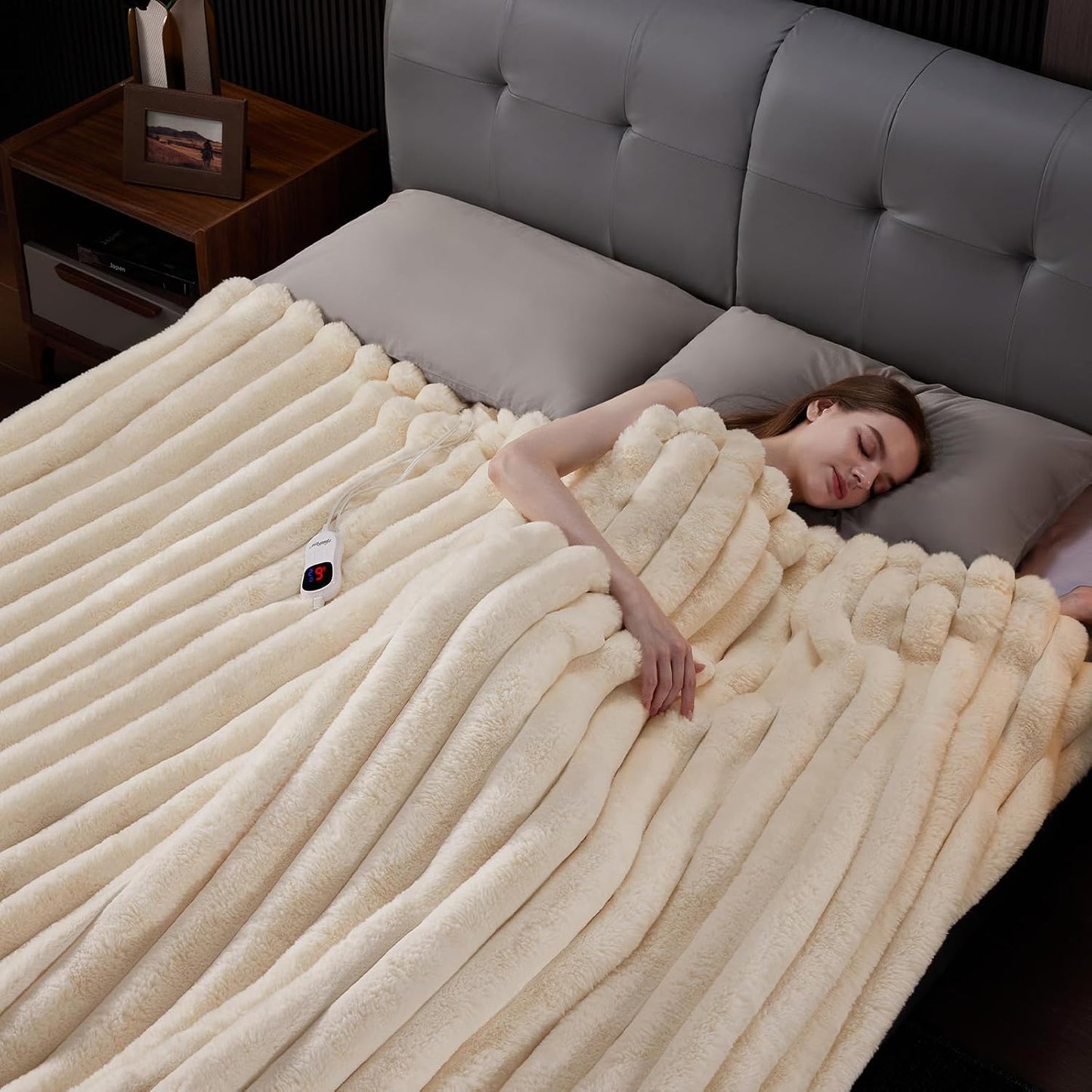 Heated Throw Blanket, Faux Fur Cozy Heating Blanket with Overheat Protection, 1/2/4/6/8 Hours Auto-Off 10 Heat Level, Machine Washable (50x60 Inches, Cream White)