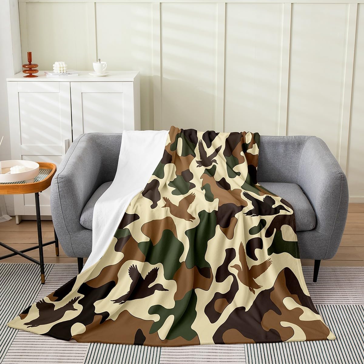 Erosebridal Duck Hunter Blanket Twin 60x80 Inch Camo Throw Blanket for Kids Army Camouflage Hunting Fleece Blanket Vintage Green Brown Bedroom Decor Wild Animal Duck Rustic Flannel Blanket