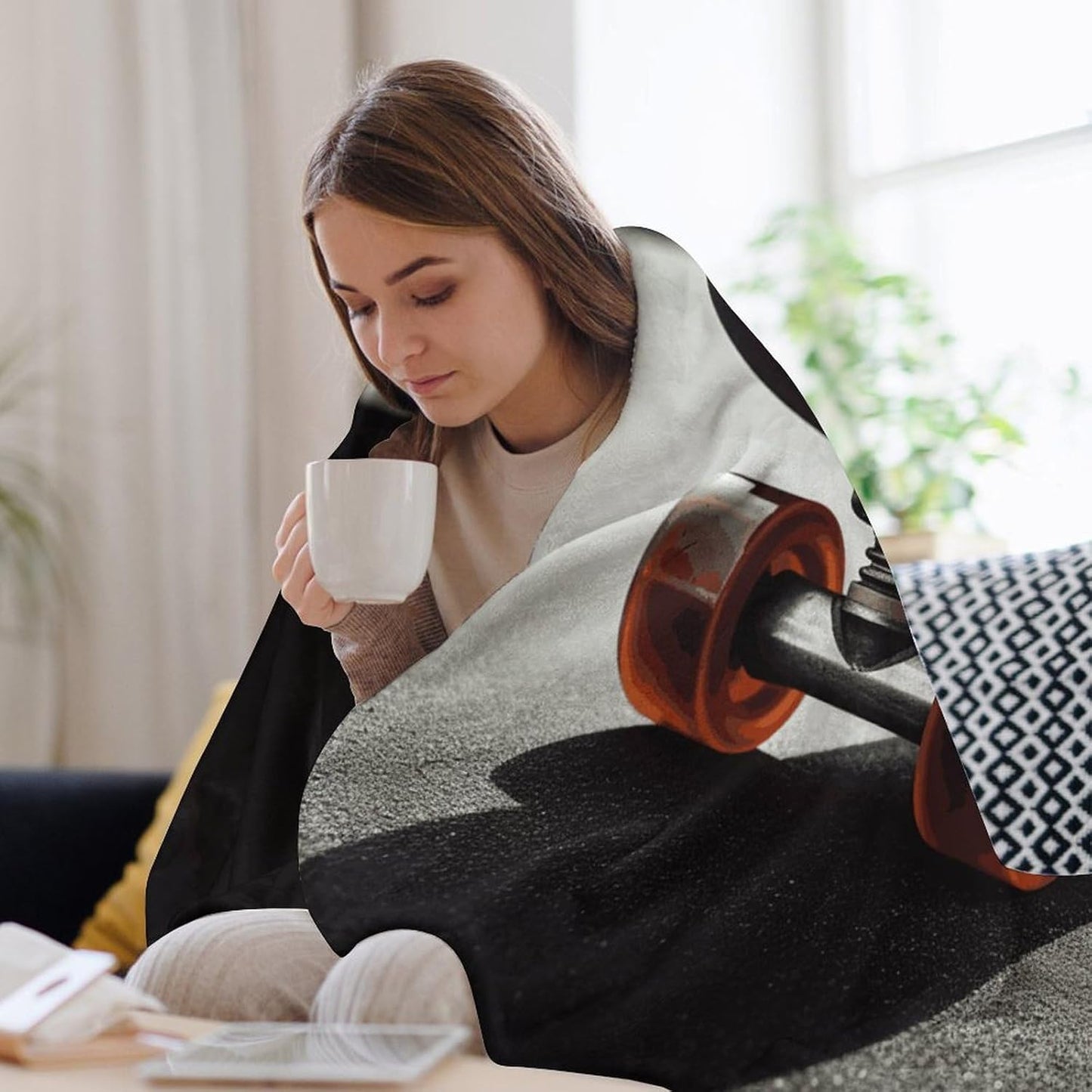 Skateboard Wheel Throw Blanket for Couch Super Soft Warm Lightweight Throw Blankets Cozy Flannel Bed Blanket Cute Decorative Blankets for All Seasons Home Decor Gift 60"*80"（150 * 200cm）