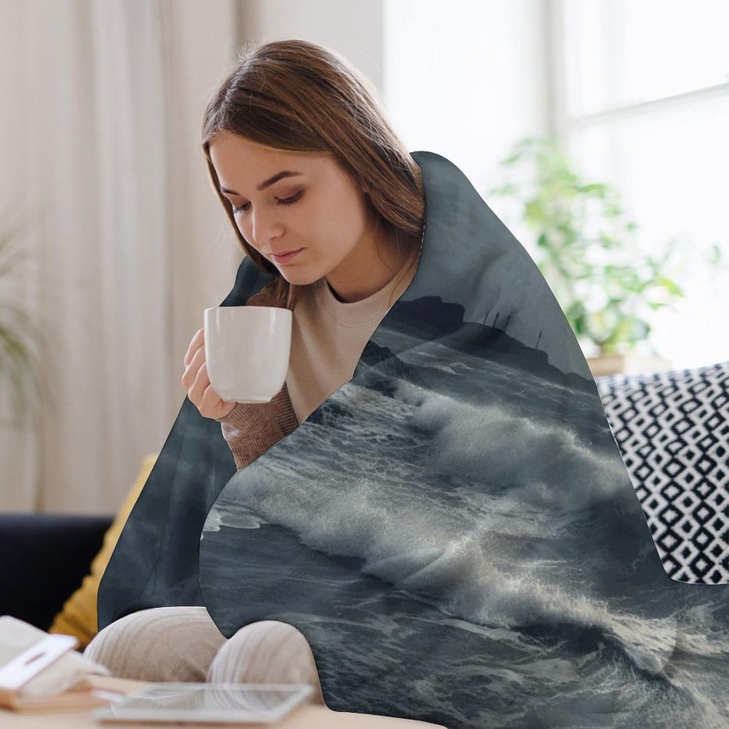 Stormy Sea Blanket Super Soft Lightweight Throw Blanket Cute Cozy Warm Bed Blanket Decorative Fuzzy Blanket All-Season Home Decor Gift for Sofa Couch Living Room 60"*80"（150 * 200cm）