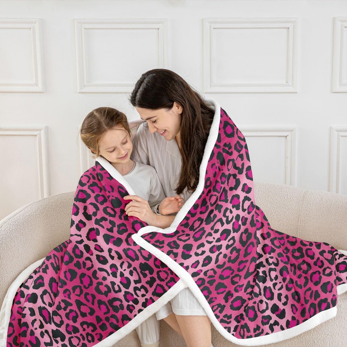 Feelyou Leopard Print Sherpa Blanket, 50x60 Inch, Pink, Animal Print, Microfiber, Throw Blanket, Modern, Unique Design, Multi-purpose, Heavy Weight, Suitable for Reading, Napping, Camping, Travel
