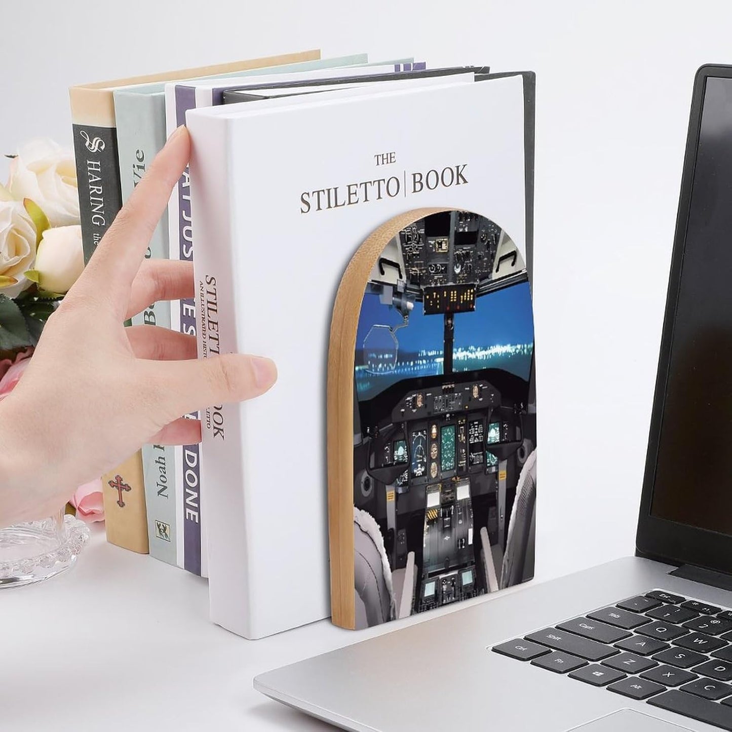Airplane Cockpit Wooden Bookend Non-Slip Book Ends Heavy Duty Book Stopper with Metal Base Books Holderd Decorative Bookends Stands Firmly for Office Supplies