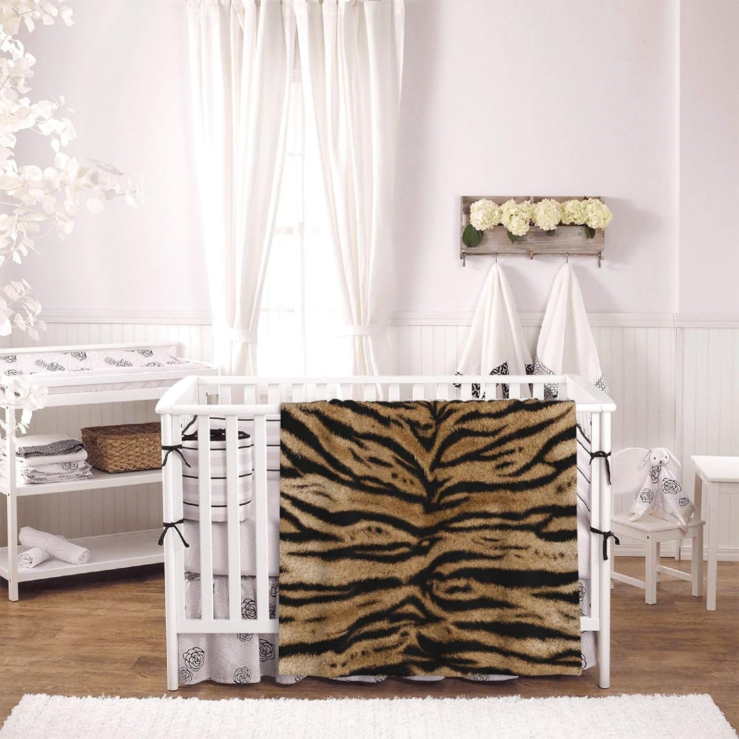 Tiger Print Throw Blankets All Season Ultra Soft Warm Fleece Blanket for Home Bed Sofa Couch Chair Outdoor Travel Camping 80x60 Inch