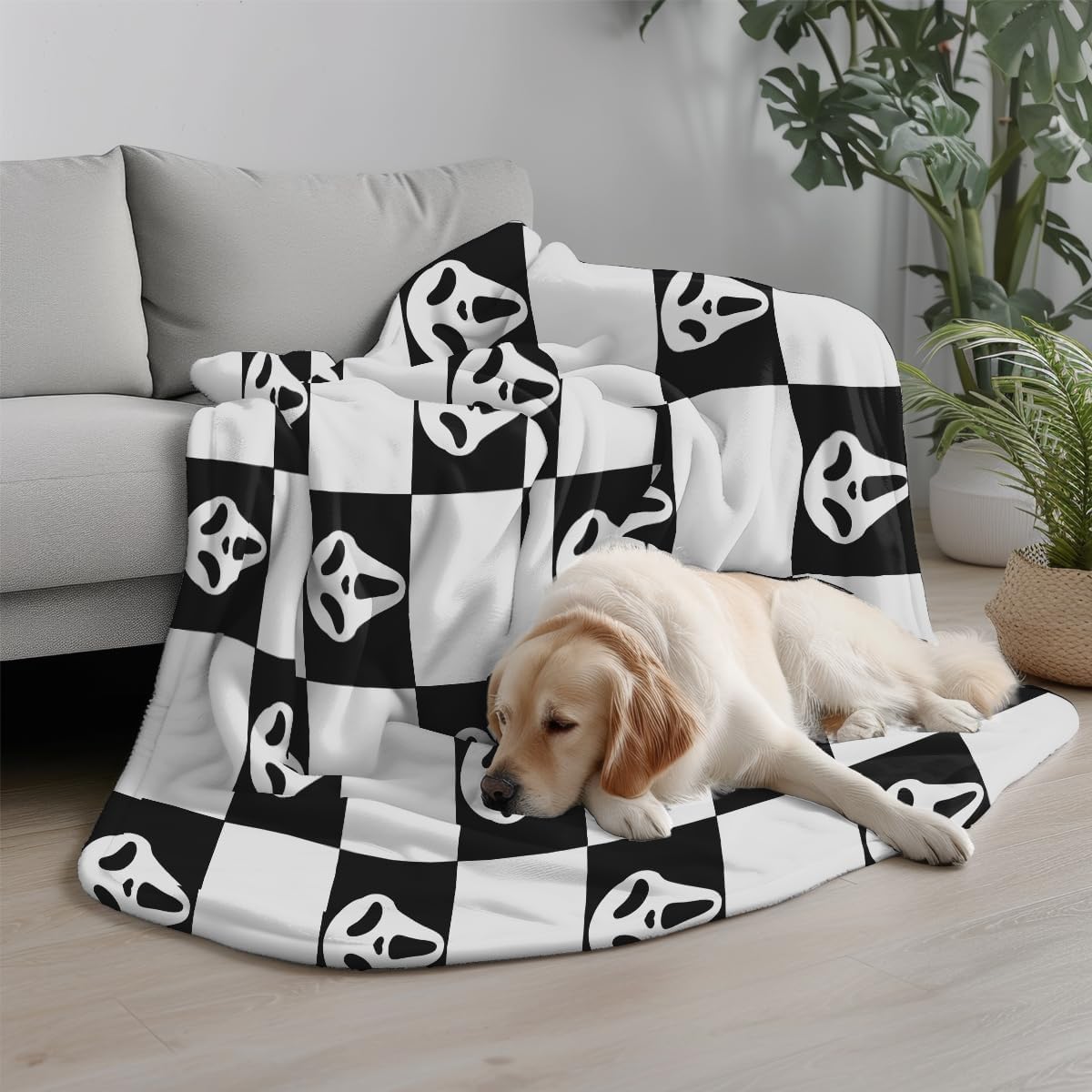 Spooky Face Throw Blanket, Black and White Checkered Pattern, Halloween Ghost Blankets Fuzzy Gifts for Sofa Couch Bedroom (60 * 80 inch)
