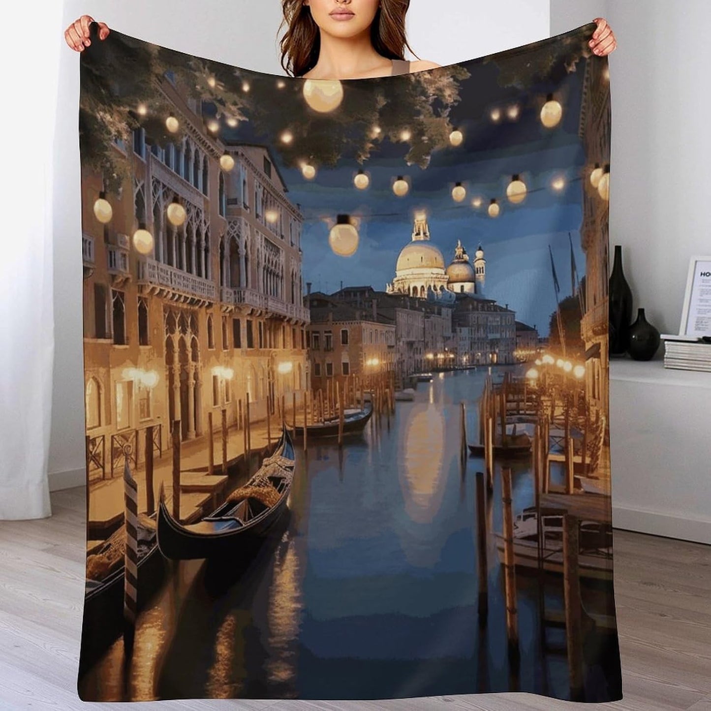 Beautiful Venice at Night Throw Blanket for Couch Super Soft Warm Lightweight Throw Blankets Cozy Flannel Thick Warm Blanket Decorative and Giftable Blankets Suitable for All Seasons