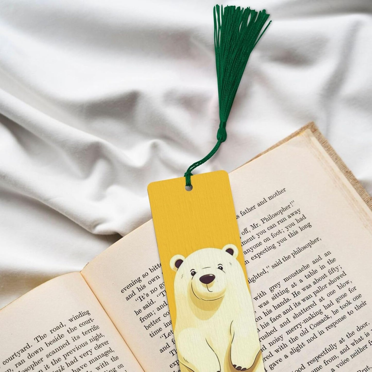 Cute Cartoon Polar Bear Bookmarks Gifts for Women Men, Wooden Bookmarks for Book Lovers, Vintage Book Marks Ornaments with Tassel, Unique Personalized Reading Page Markers Dark Green