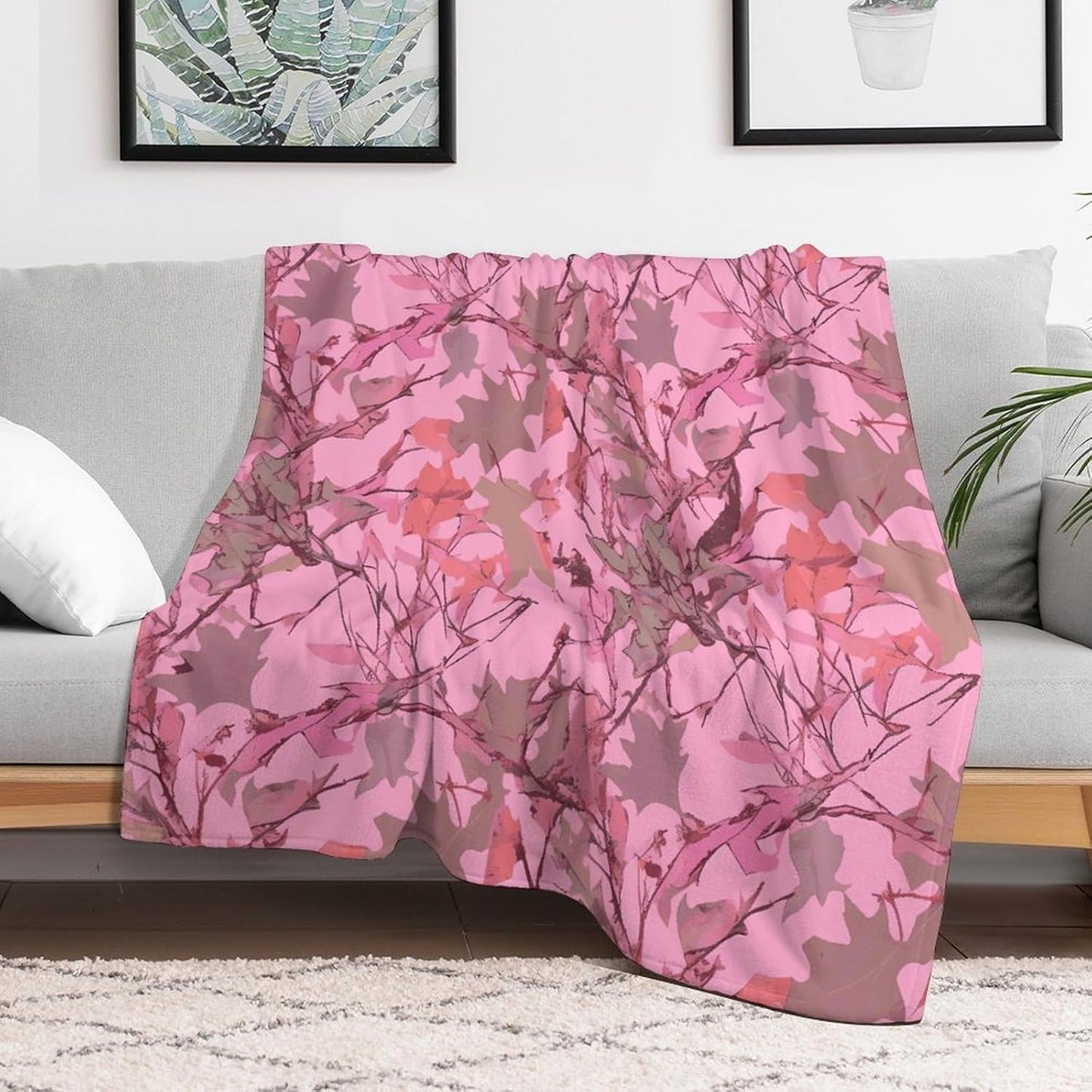 Pink Leaves Camo Blanket Super Soft Lightweight Throw Blanket Cute Cozy Warm Bed Blanket Decorative Fuzzy Blanket All-Season Home Decor Gift for Sofa Couch Living Room 50"*60"（130 * 150cm）