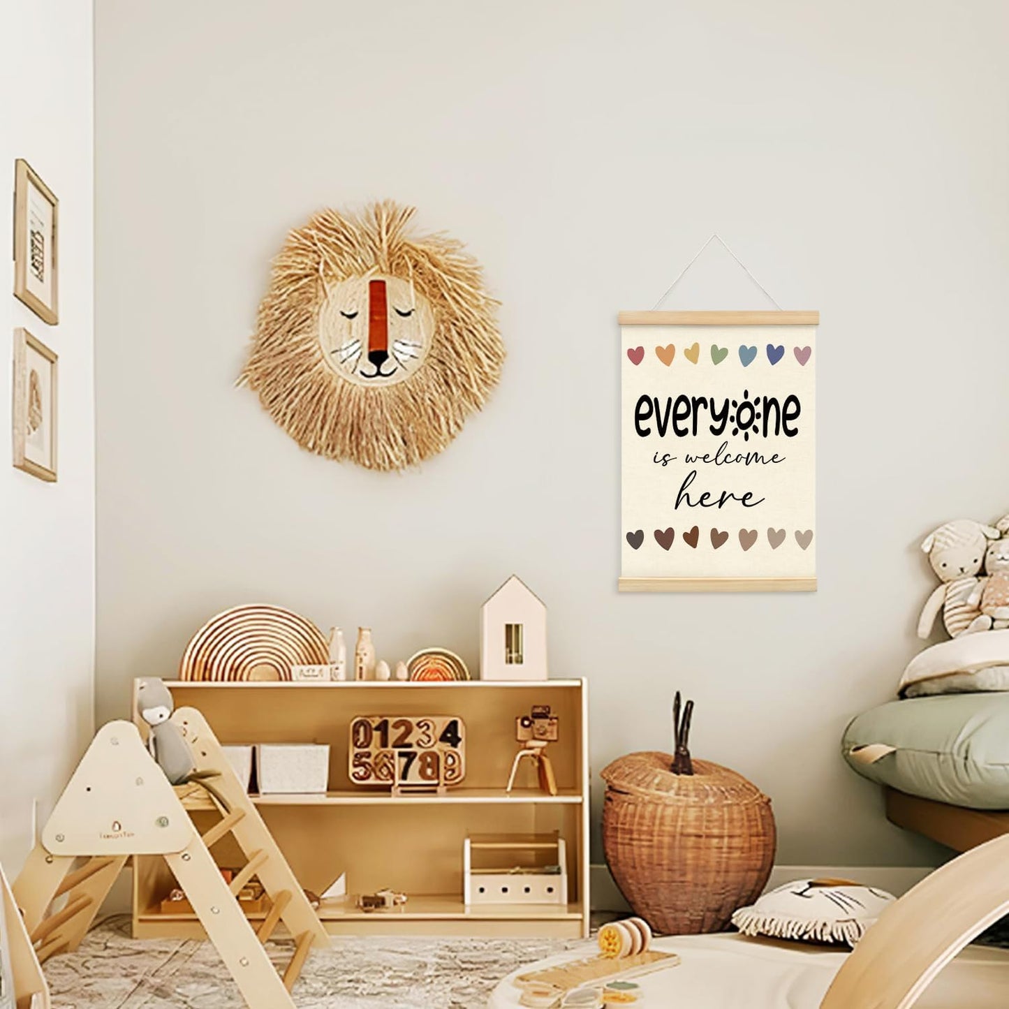 Mtrgdn Everyone is Welcome Classroom Decor,Everyone is Welcome Here Sign,Classroom Door Sign,Back to School Poster Hanger Frame Decor for Teacher Office Counselor Therapy,12x6 Inch
