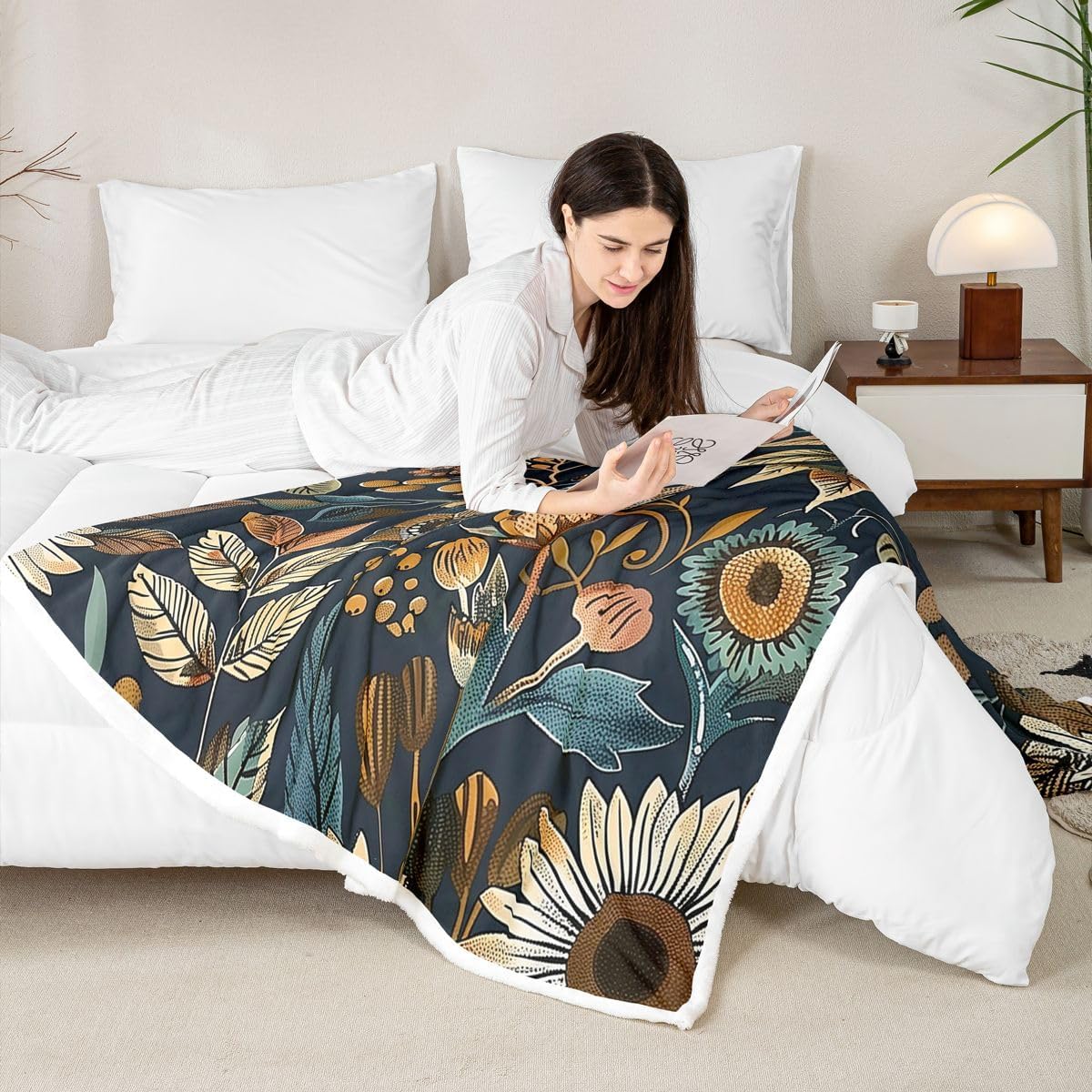 Feelyou Blue Boho Throw Blanket Vintage Floral Soft Fleece Sherpa Cozy Fuzzy Plush Warm Retro Flower Paisley Botanical Fuzzy Plush Throw Twin 60"x80" for Bed Couch Living Room