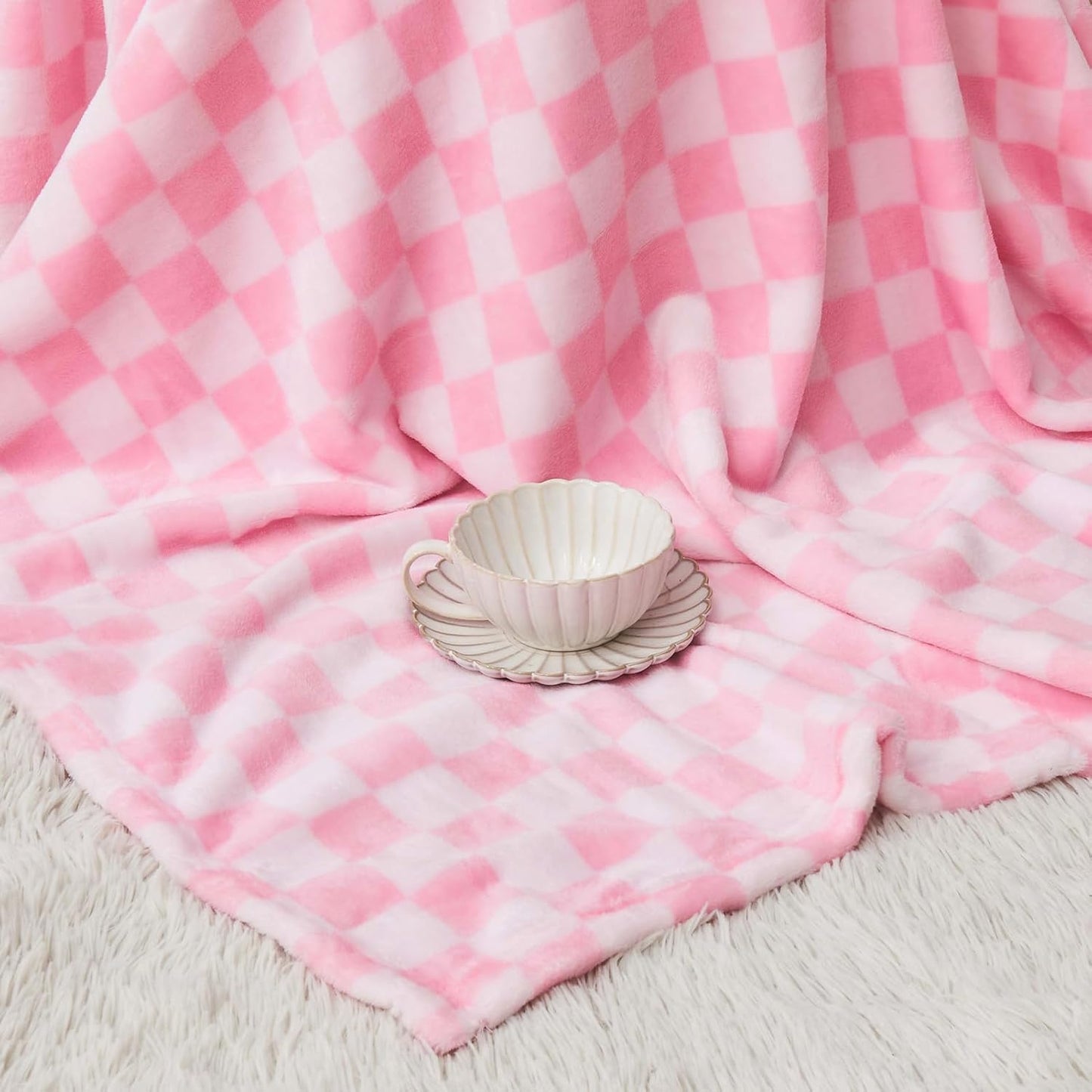 FY FIBER HOUSE Baby Pink Throw Blanket for Couch Checkered Blanket Gingham Pattern Blankets Funky Home Decor, 50"x60"