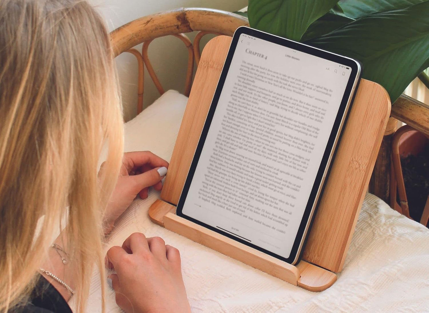 moses. libri_x Buchständer Bambus Natur - Praktischer Ständer für Bücher, Kochbücher, Tablet oder iPad, Halterung zum Kochen, Lesen, Streamen oder Videotelefonieren