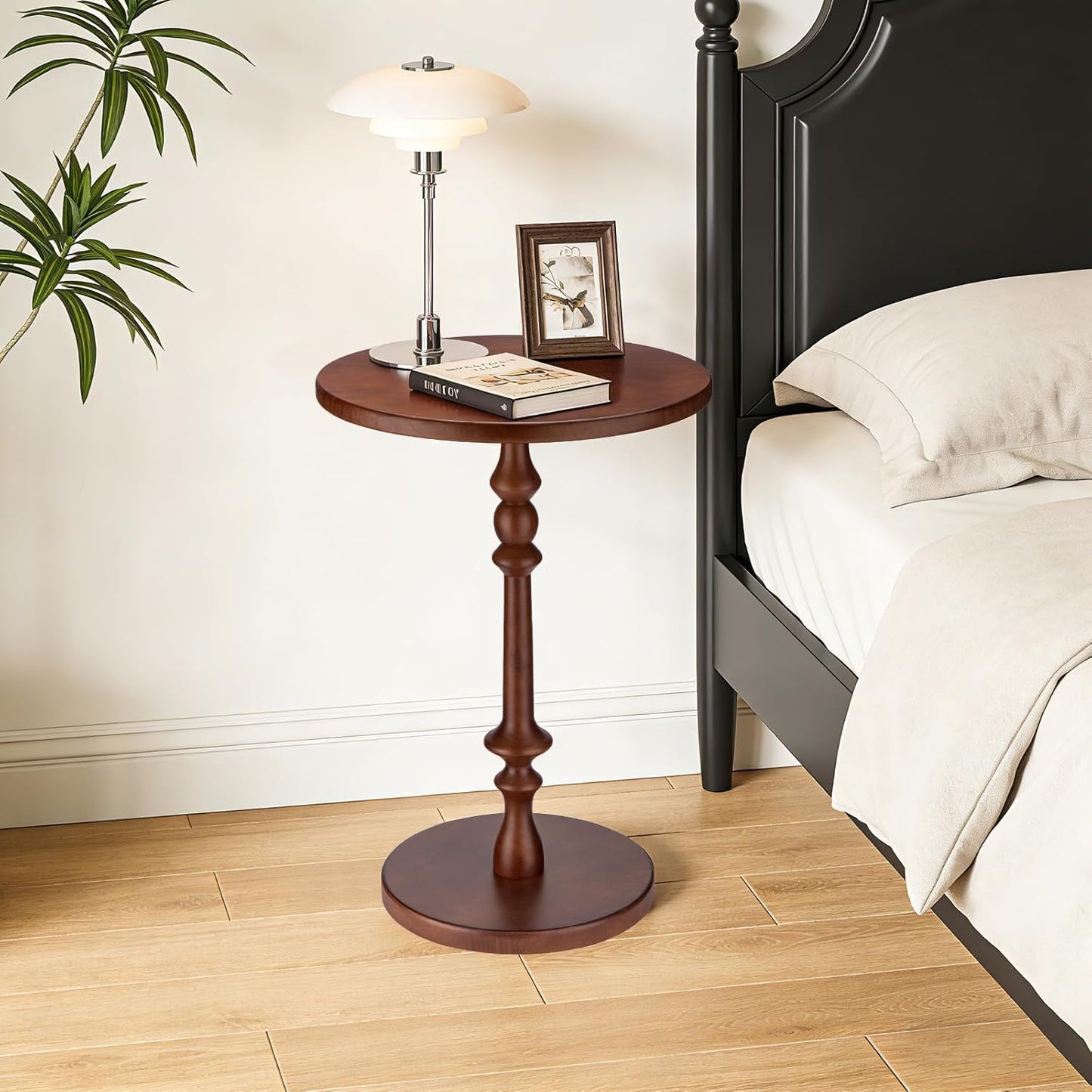 Solid Wood Round Side Table, 15.75" Small Drink Table with Non-Slip Pedestal Base, Modern End Table Accent Table for Living Room and Bedroom, Brown