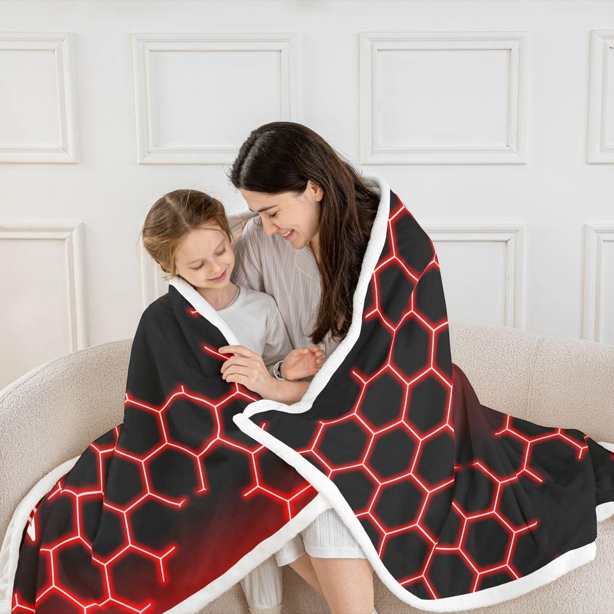 Feelyou Lightning Fleece Throw Blanket Twin 60"x80" for Bed Sofa Couch Red Honeycomb Fuzzy Blanket Geometric Gaming Design