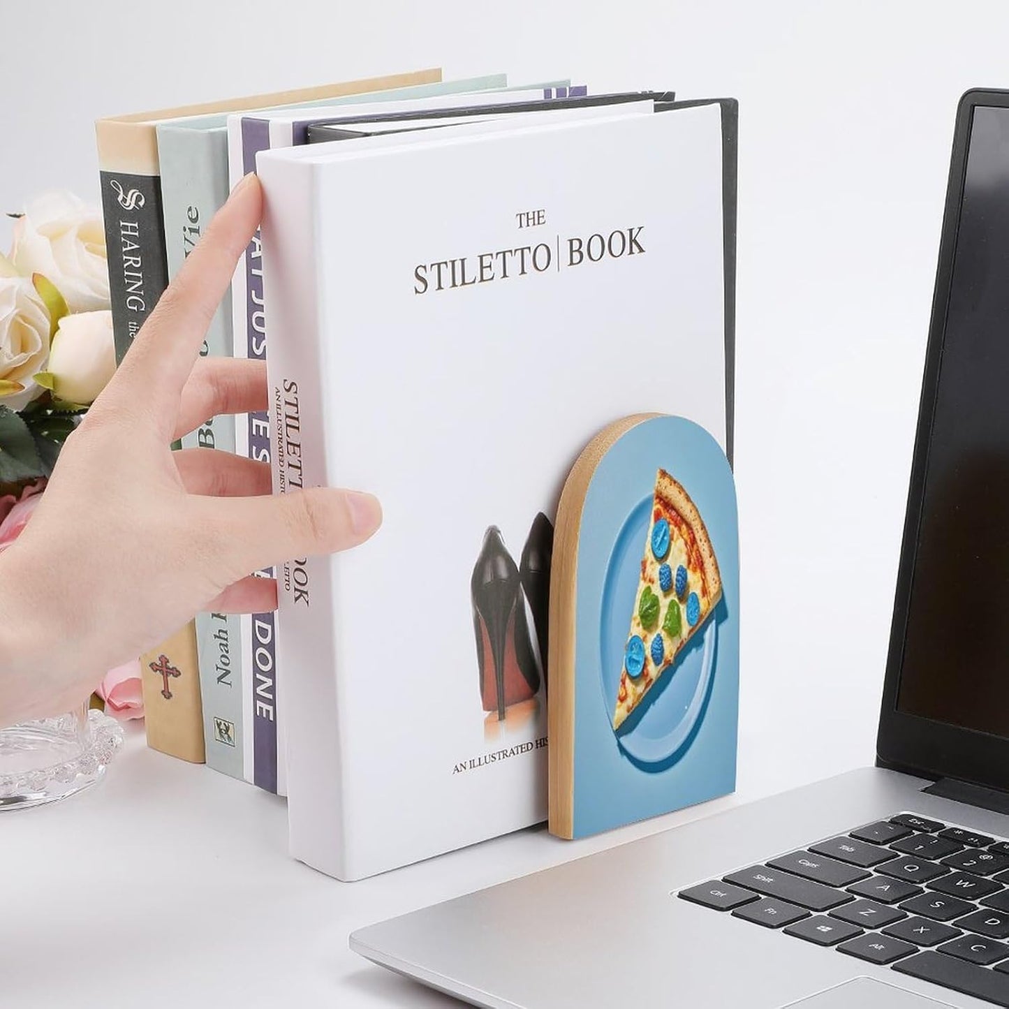 Light Blue Pizza Slice Bookends 1 Pair Heavy Duty Book Ends for Shelves Non-Skid Bookend Supports Wooden Book Holders with Metal Base Desk Organizers Books Storage to Hold Books