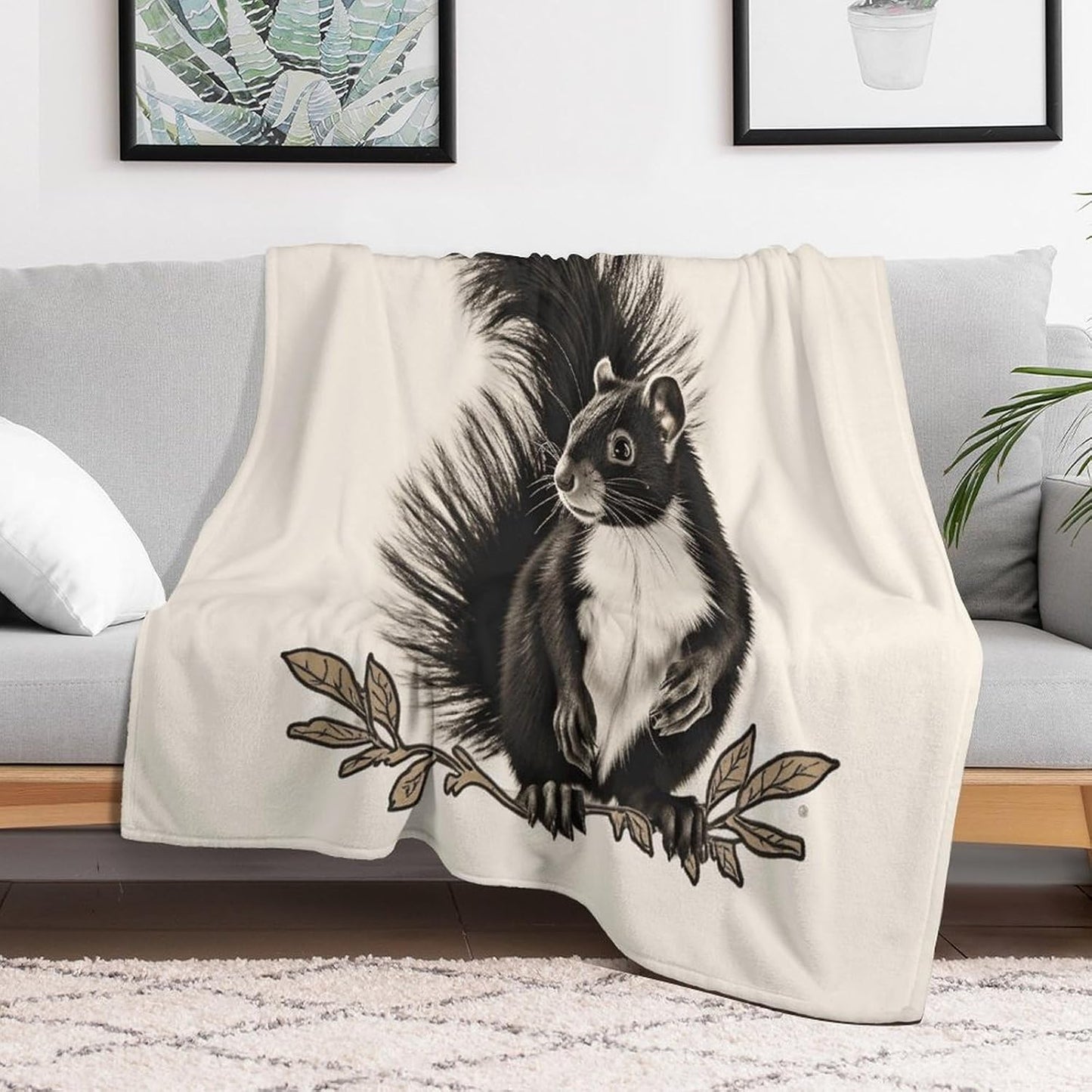 Skunk Throw Blanket for Couch Super Soft Warm Lightweight Throw Blankets Cozy Flannel Bed Blanket Cute Decorative Blankets for All Seasons Home Decor Gift 30"*40"（76 * 100cm）