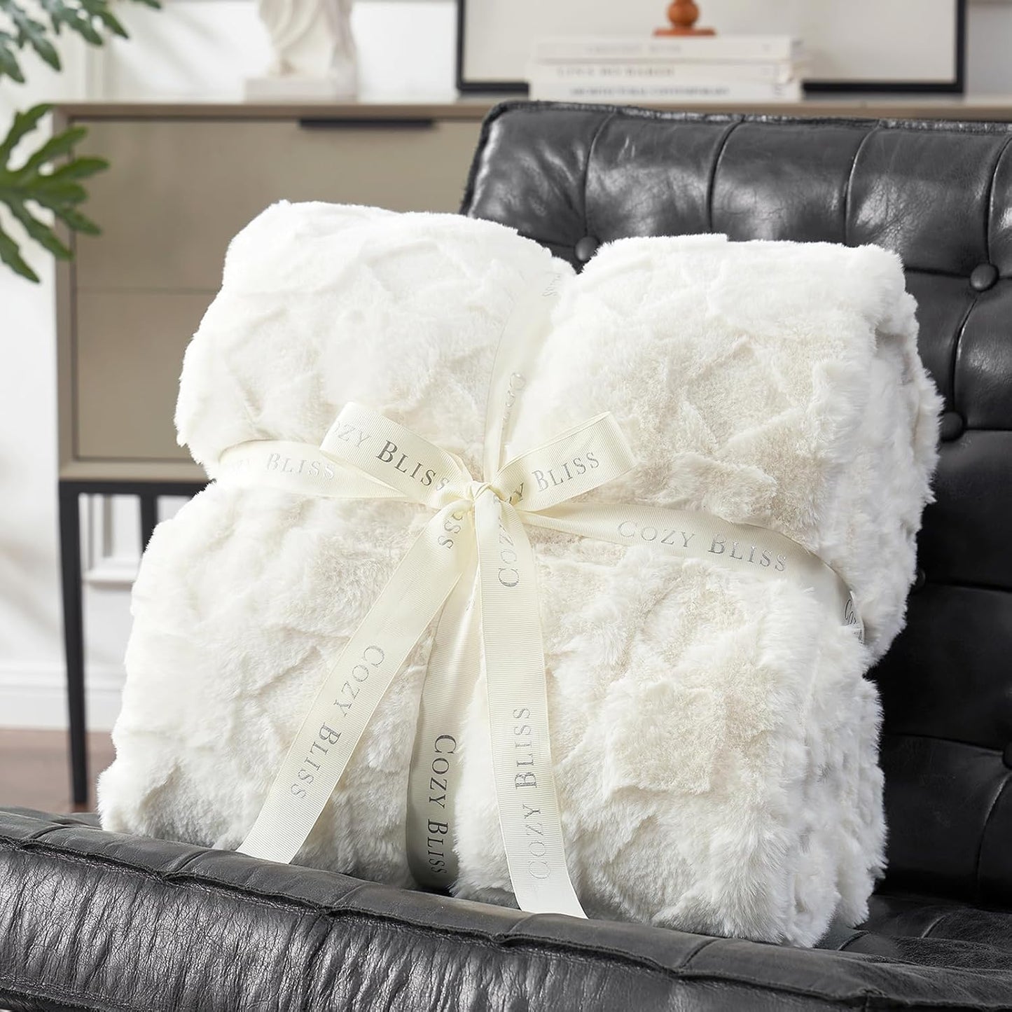 Cozy Bliss Faux Fur Textured Throw Blanket for Couch Super Soft Fuzzy Checkered Bed Blanket Gift for Women Premium 3D Geom Jacquard All Season Use Cream White 50"*60"
