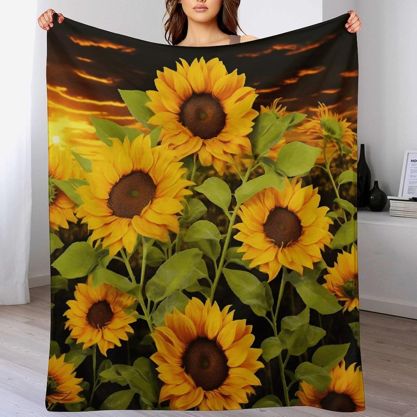 Sun Flower Throw Blanket for Couch Super Soft Warm Lightweight Throw Blankets Cozy Flannel Bed Blanket Cute Decorative Blankets for All Seasons Home Decor Gift 60"*80"（150 * 200cm）
