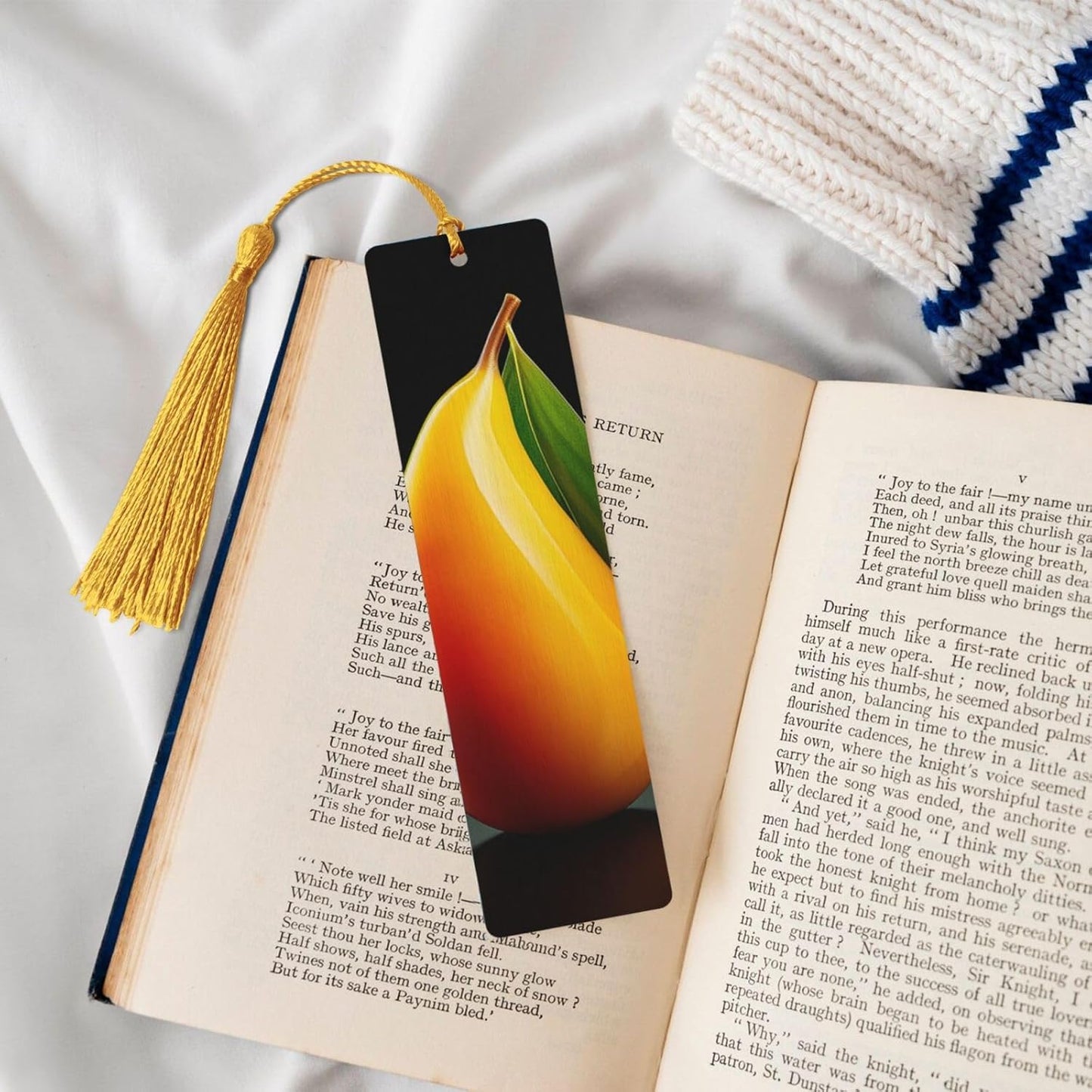 Mango Bookmarks Gifts for Women Men, Wooden Bookmarks for Book Lovers, Vintage Book Marks Ornaments with Tassel, Unique Personalized Reading Page Markers Gold