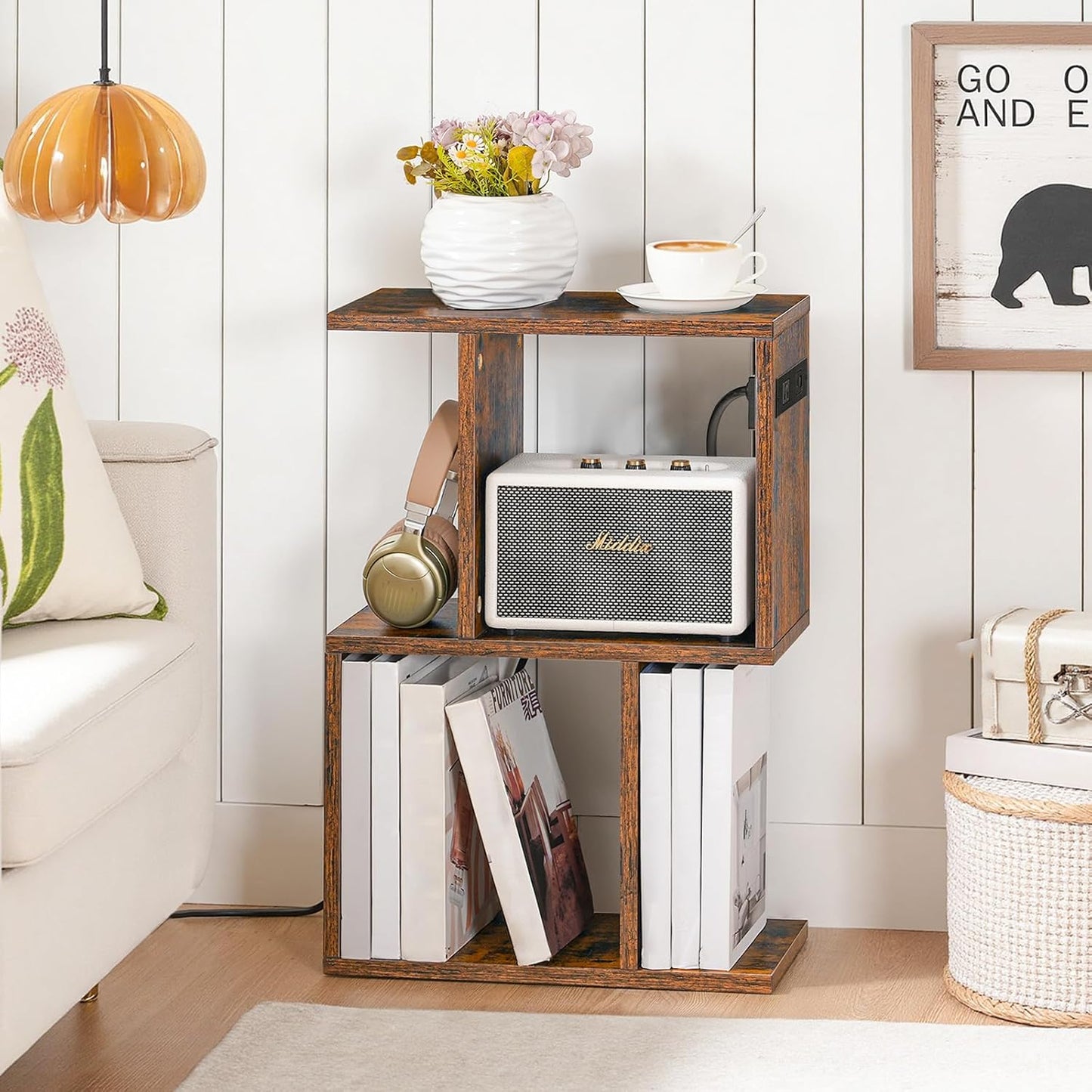 HOOBRO Narrow Side Table with Charging Station, S-Shaped Slim End Table Geometric Bookshelf, with Open Storage, for Small Space, Living Room, Bedroom, Rustic Brown FG137UBZ01