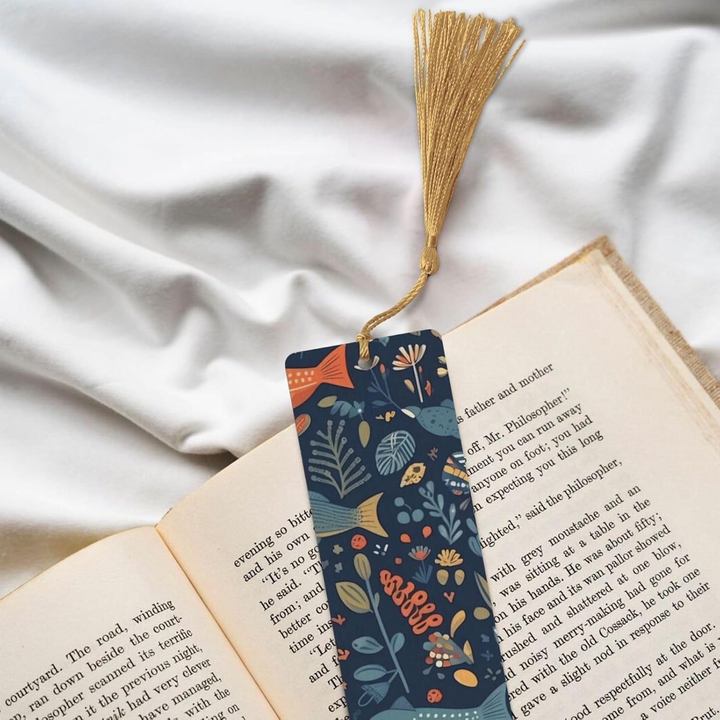 Small Fish and Plants Bookmarks Gifts for Women Men, Wooden Bookmarks for Book Lovers, Vintage Book Marks Ornaments with Tassel, Unique Personalized Reading Page Markers Gold