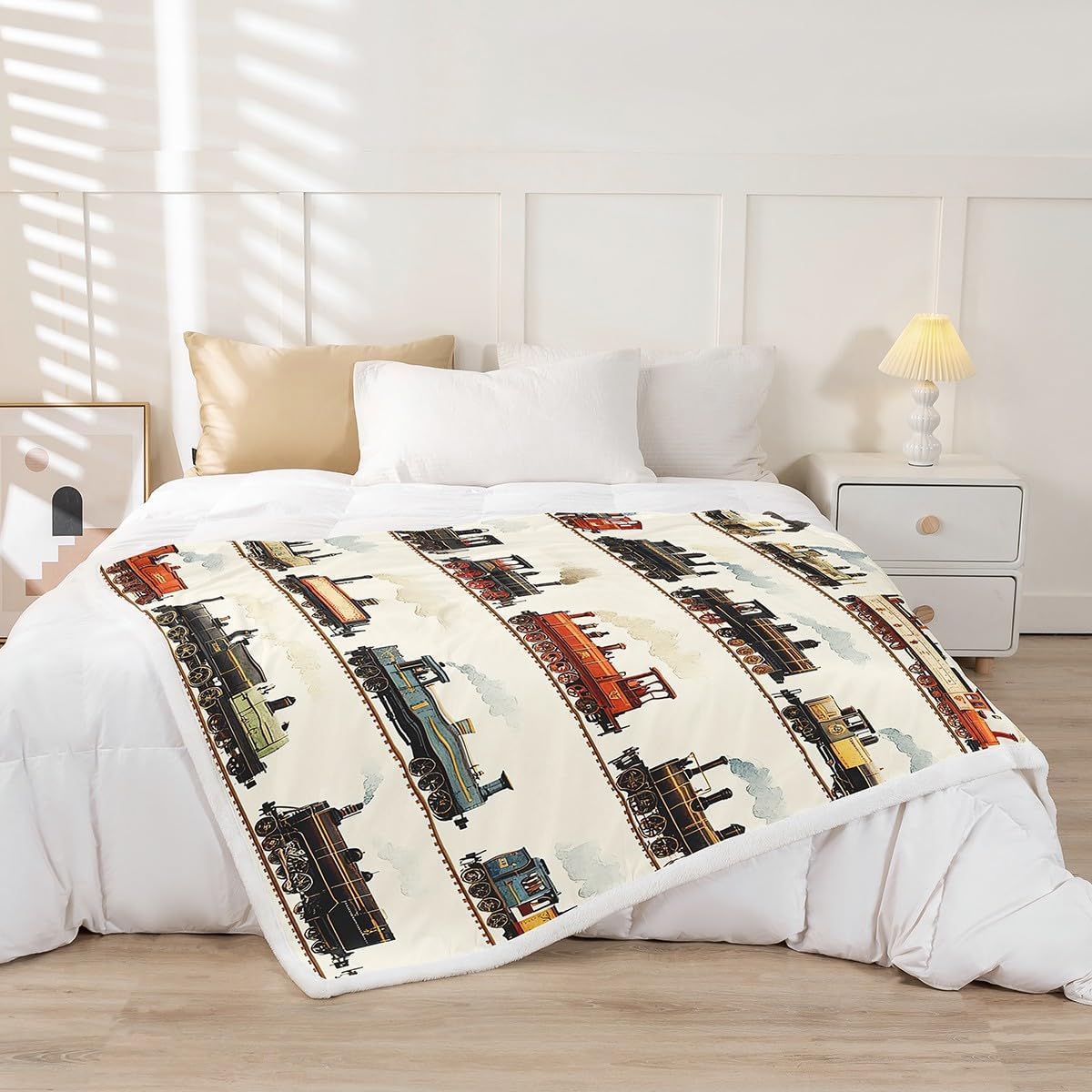 Feelyou Kids Vintage Train Fleece Throw Blanket Throw 50"x60" Retro Steam Engine Sherpa Blanket Boys Girls Retro Steam Locomotive Train Plush Blanket Vehicle Train Fuzzy Blanket