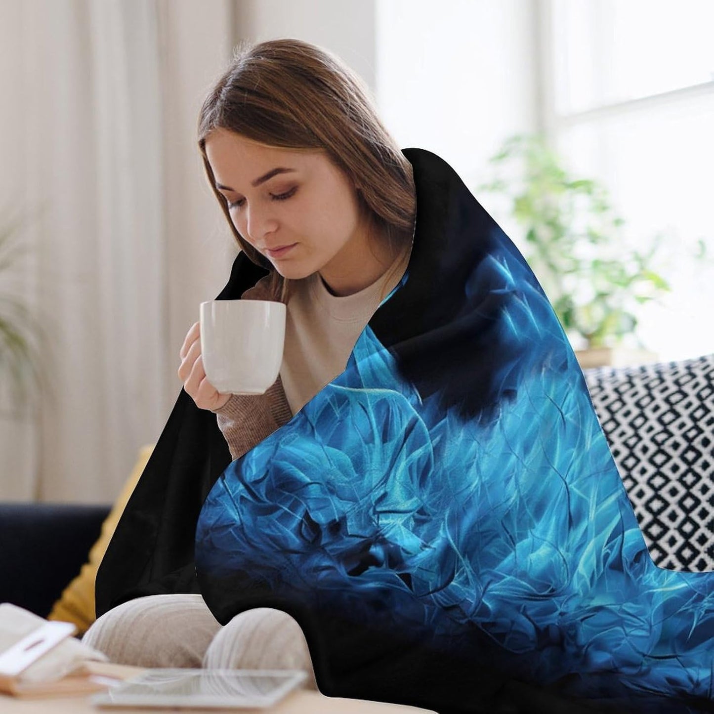 Blue Flame Blanket Chunky Fluffy Fuzzy Bed Blankets Cozy Soft Warm Winter Blankets Anti-Pilling Flannel Throw Blanket for Couch Living Room Bedroom Multiple Size