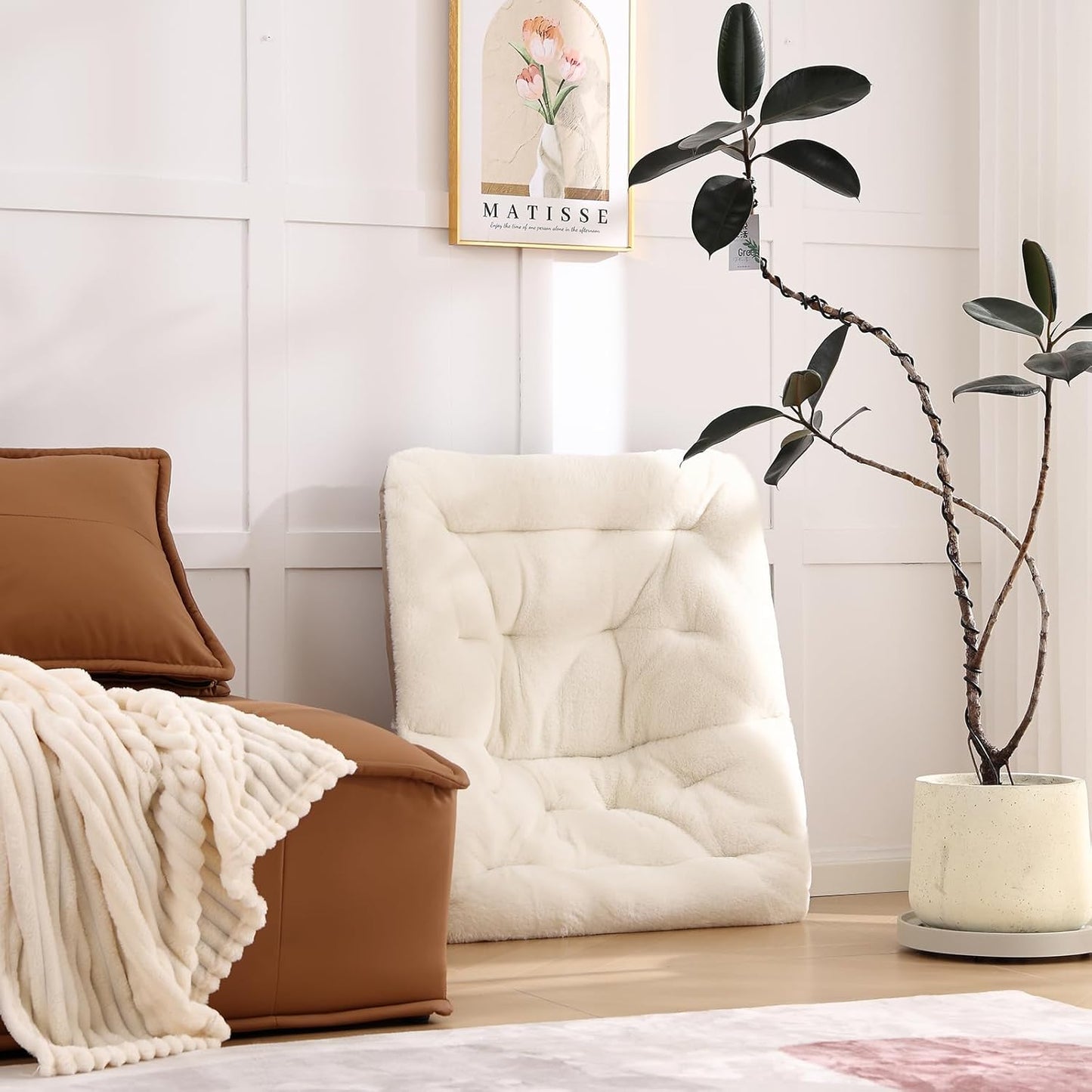 Living Room Chair, Soft Faux Fur Folded Chair Oversized Folding Accent Chairs, Furry Lazy Chairs, Metal Frame Moon Chair for Bedroom, Living Room