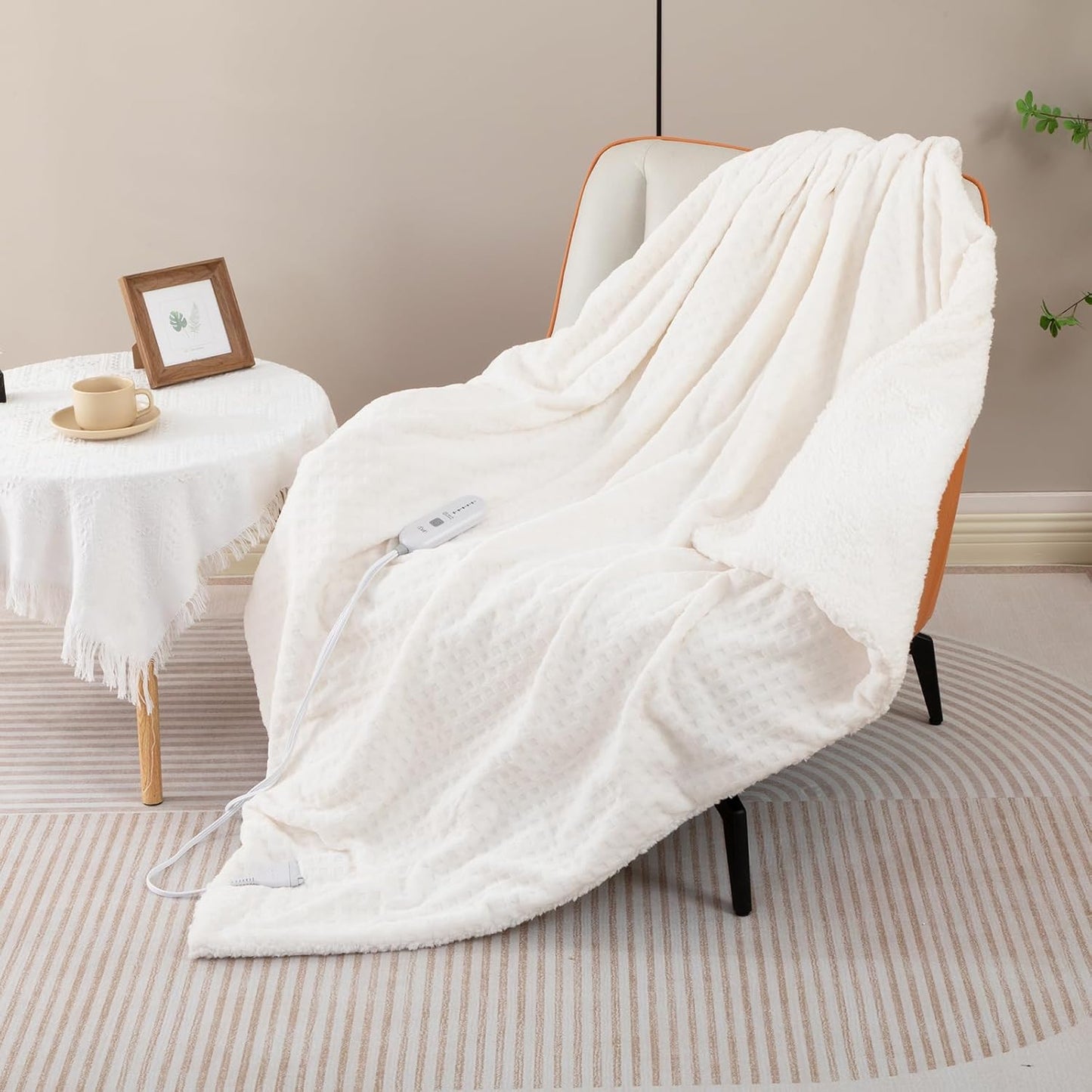 Dowin Electric Blanket Full Size - Heated Waffle Fleece Heating Warming Blankets with Auto Shut Off for Couch Office Chair Bed Adults Fuzzy Cozy Machine Washable 72x84 Beige