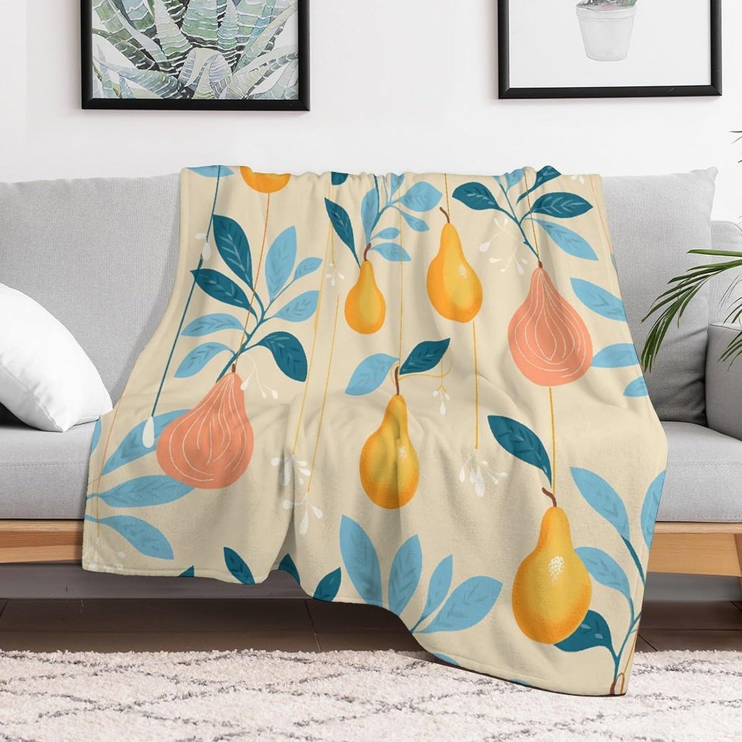 Pears and Leaves Throw Blanket for Couch Super Soft Warm Lightweight Throw Blankets Cozy Flannel Bed Blanket Cute Decorative Blankets for All Seasons Home Decor Gift 60"*80"（150 * 200cm）