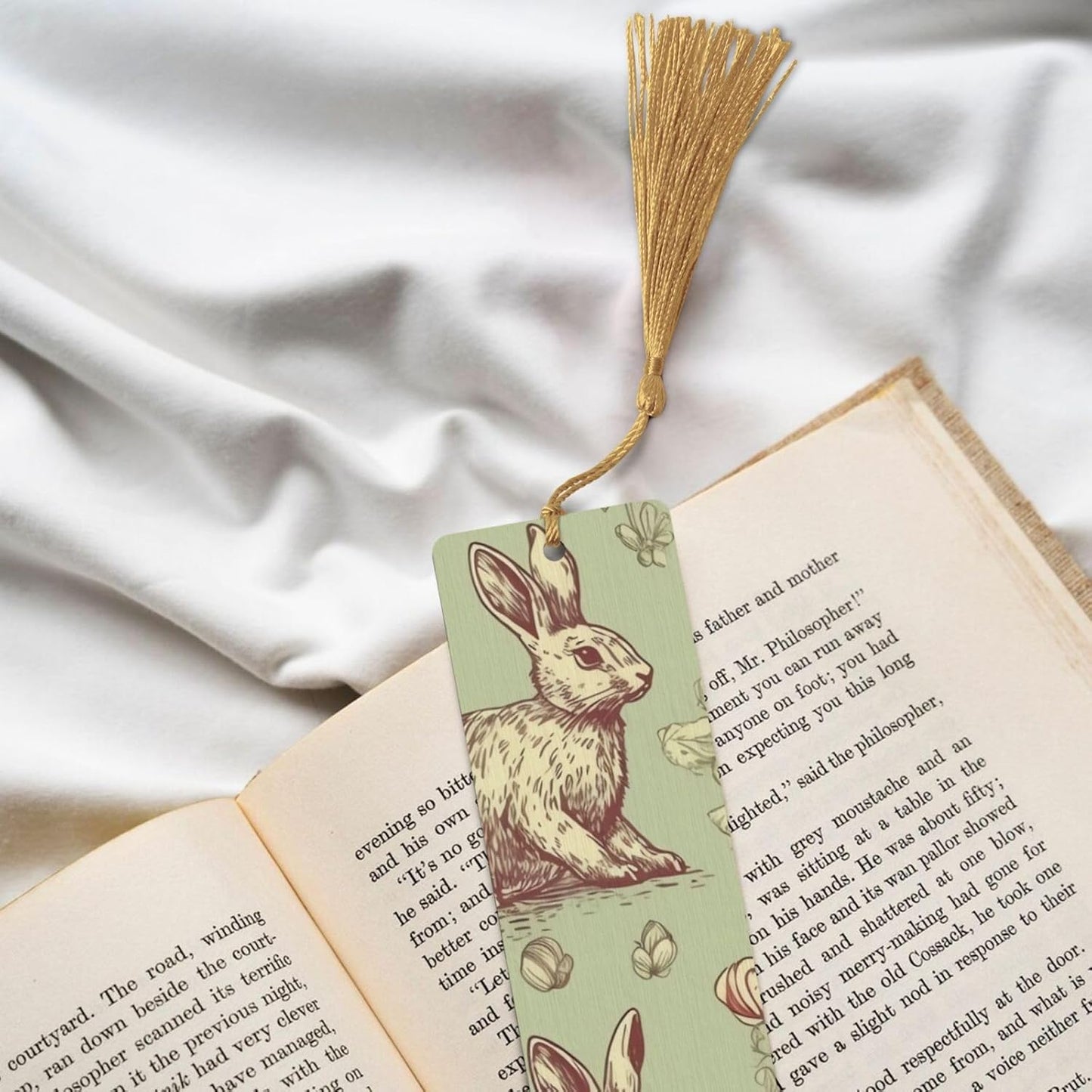 Rabbit Pattern Bookmarks Gifts for Women Men, Wooden Bookmarks for Book Lovers, Vintage Book Marks Ornaments with Tassel, Unique Personalized Reading Page Markers Gold