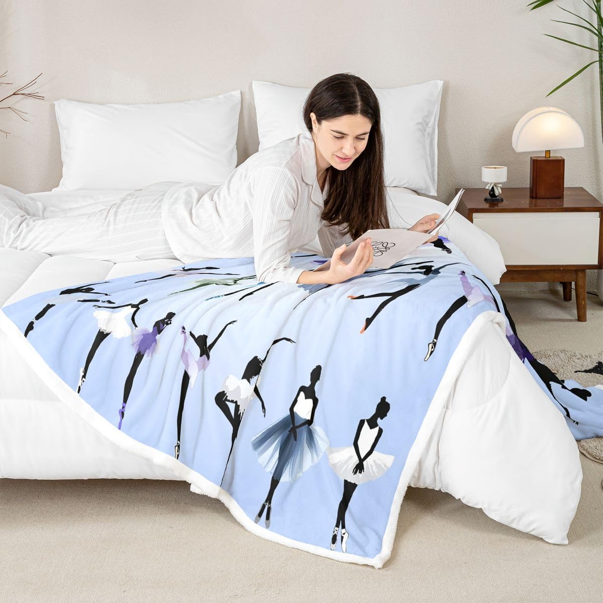 Erosebridal Girl Sherpa Blanket Ballet Flannel Blanket Dancing Theme Throw Blanket Trippy Bed Blanket for Bedroom Decorative Soft Plush, Classical Graceful Style Room Decoration Throw