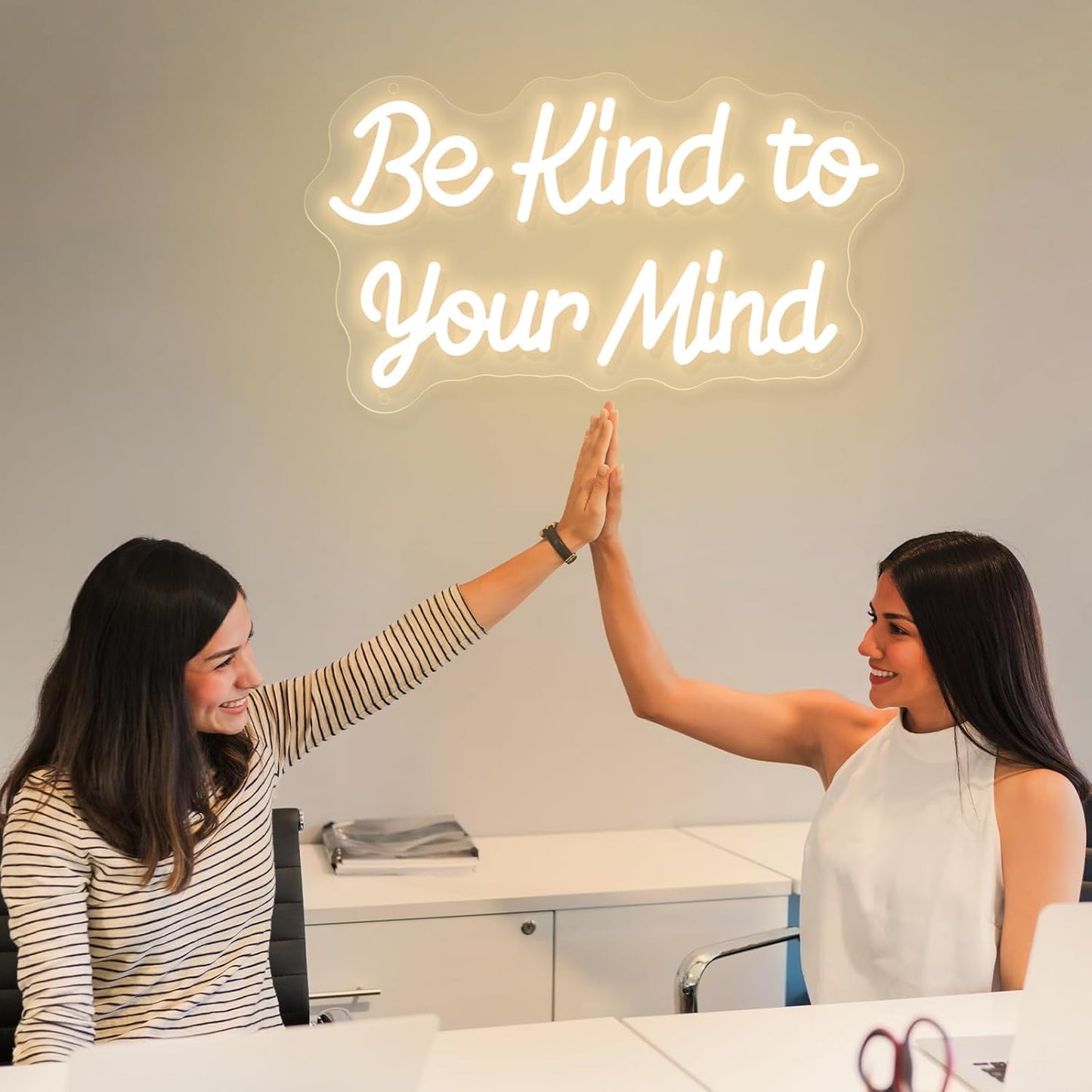 Be Kind to Your Mind Neon Sign Dimmable Led Neon Lights for Wall Decor USB Encouragement Word Neon Light Up Signs for Bedroom Home Bar Office Study Room Wedding Birthday Party Teens Girls Gifts