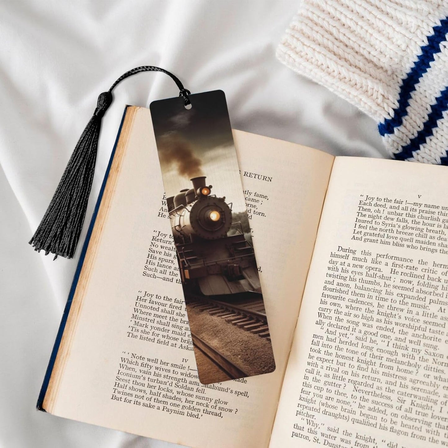 5 Pieces Wooden Bookmark for Men Women Book Markers Craft Unique Handmade Book Marks with Tassel Pendant Train and Railway Wood Bookmark for Book Lovers Teachers Birthday Gift