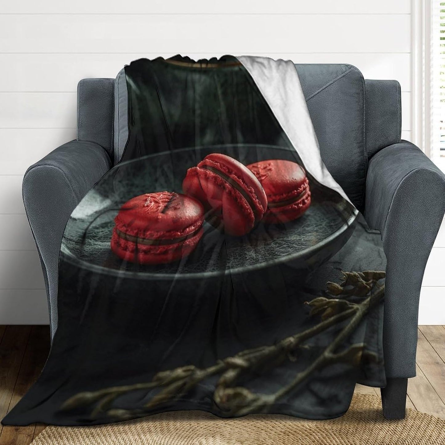 Macaroons on The Plate Throw Blanket for Couch Super Soft Warm Lightweight Throw Blankets Cozy Flannel Bed Blanket Cute Decorative Blankets for All Seasons Home Decor Gift 30"*40"（76 * 100cm）