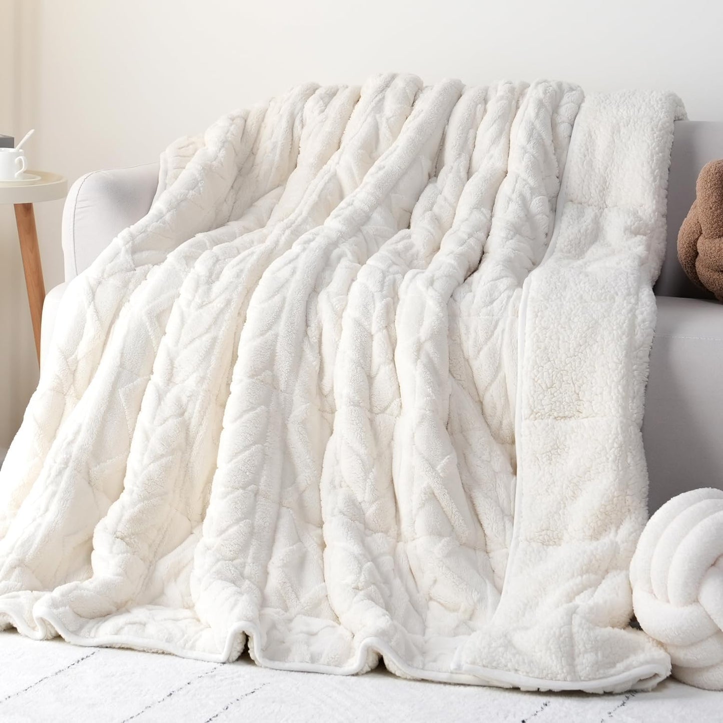 Cottonblue Weighted Blanket 15lbs for Twin/Full Ded - Plush Jacquard Sherpa Bed Blanket for Deep Sleep and Relaxation, Heavy Calm Blankets with Glass Beads, 48x72 Inches, Cream White