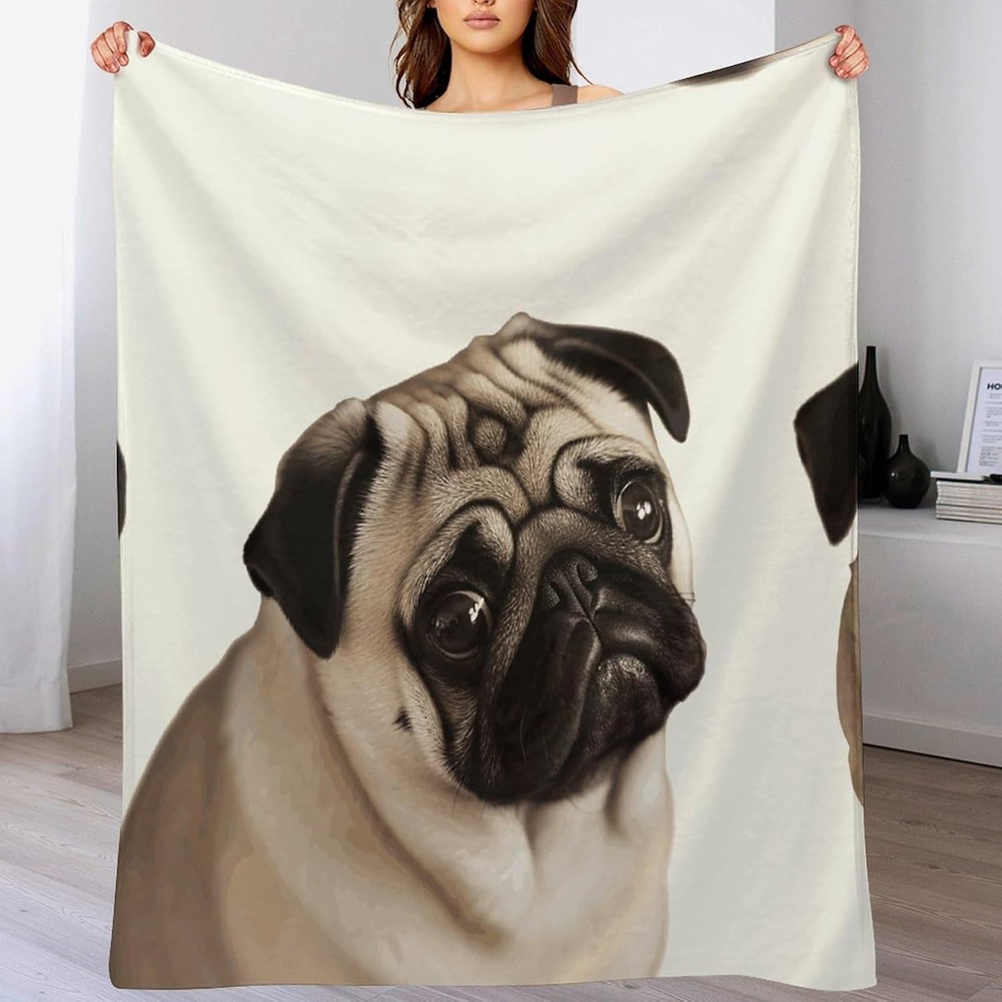 Pug Dog Blanket Super Soft Lightweight Throw Blanket Cute Cozy Warm Bed Blanket Decorative Fuzzy Blanket All-Season Home Decor Gift for Sofa Couch Living Room 60"*80"（150 * 200cm）