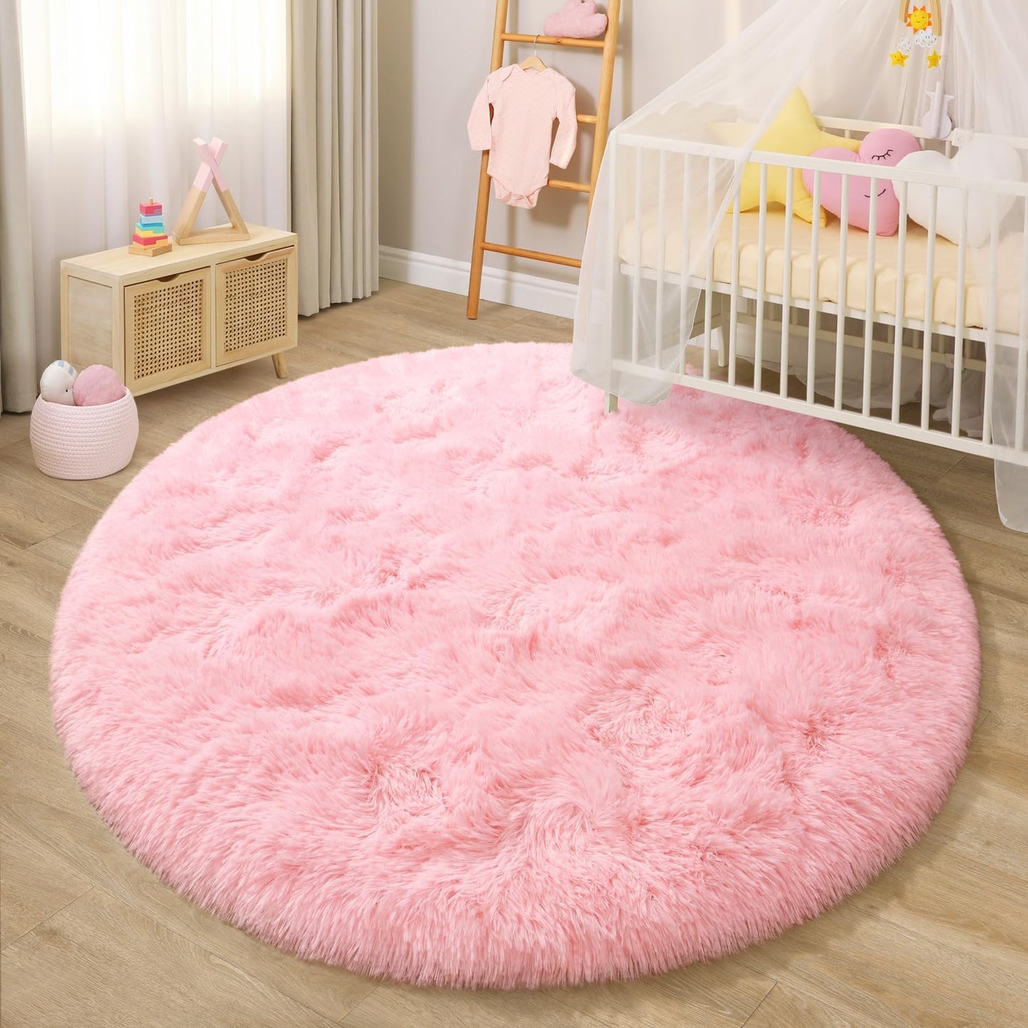 EVOIONOS Pink Round Rug for Bedroom, 5x5 Ft Fluffy Soft Circle Area Rugs for Living Room, Plush Shaggy Circular Carpet for Indoor Floor Bedside Girls Nursery, Machine-Washable Home Decor Aesthetic