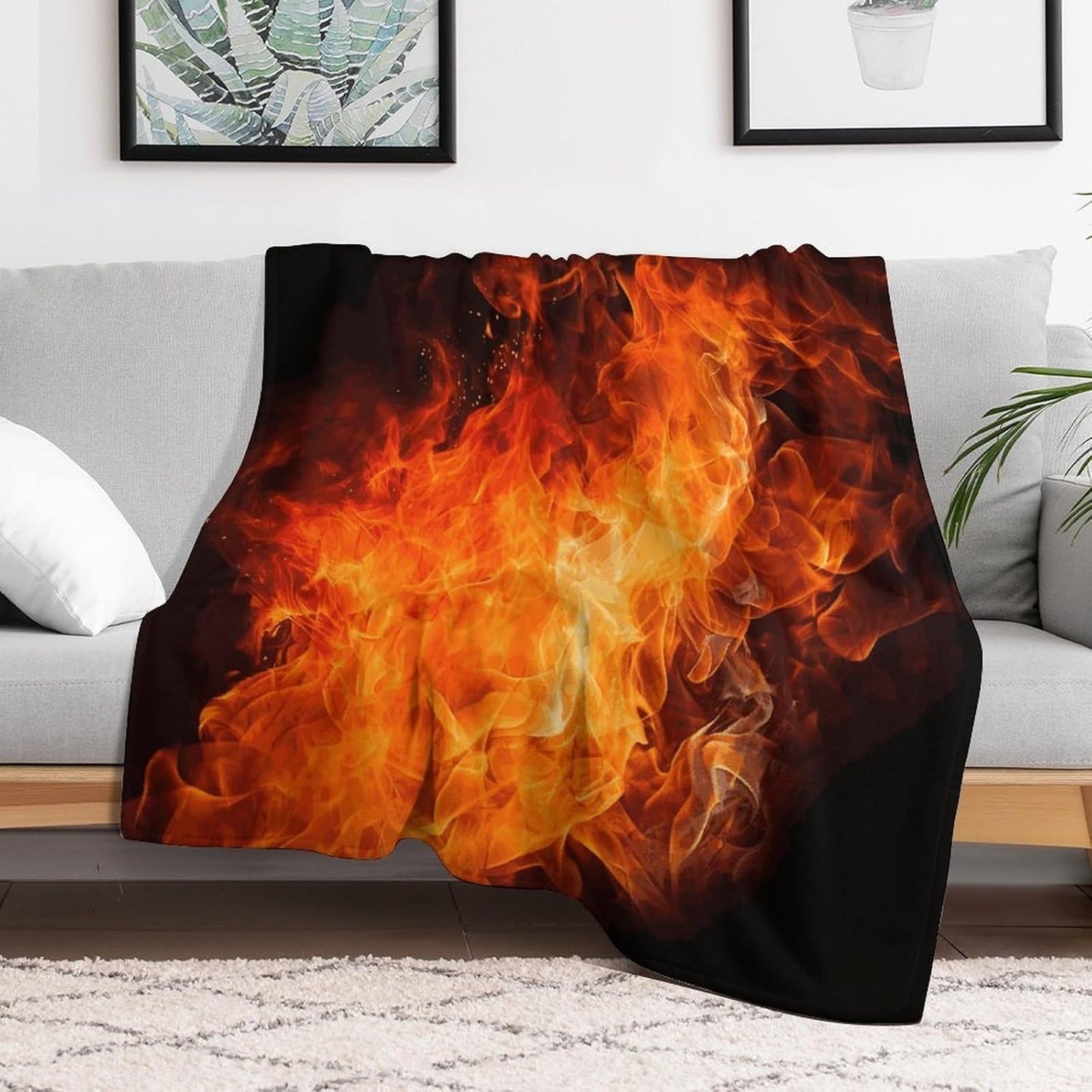 Roaring Flame Blanket Super Soft Lightweight Throw Blanket Cute Cozy Warm Bed Blanket Decorative Fuzzy Blanket All-Season Home Decor Gift for Sofa Couch Living Room 50"*60"（130 * 150cm）