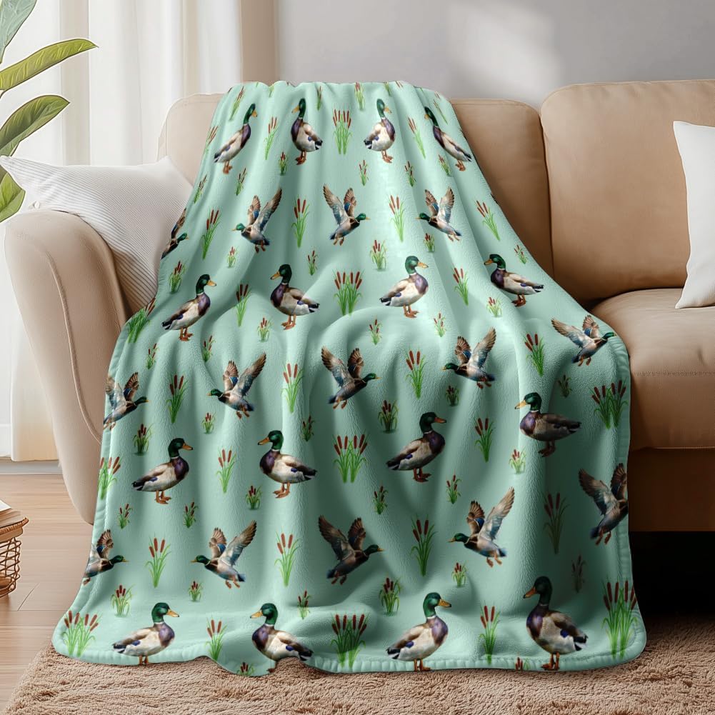 WADORN Wild Mallard Duck Throw Blanket, 500GSM,Cozy Soft Ducks Reeds Throw Blanket Fuzzy Flannel Fleece Animal Blankets Decorative Duck Lover Gifts for Office Living Room Sofa Bed Couch, 59x51 Inch