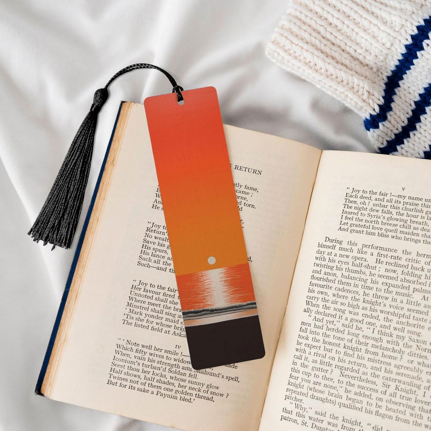 Sunset Over Water Bookmarks Gifts for Women Men, Wooden Bookmarks for Book Lovers, Vintage Book Marks Ornaments with Tassel, Unique Personalized Reading Page Markers Black