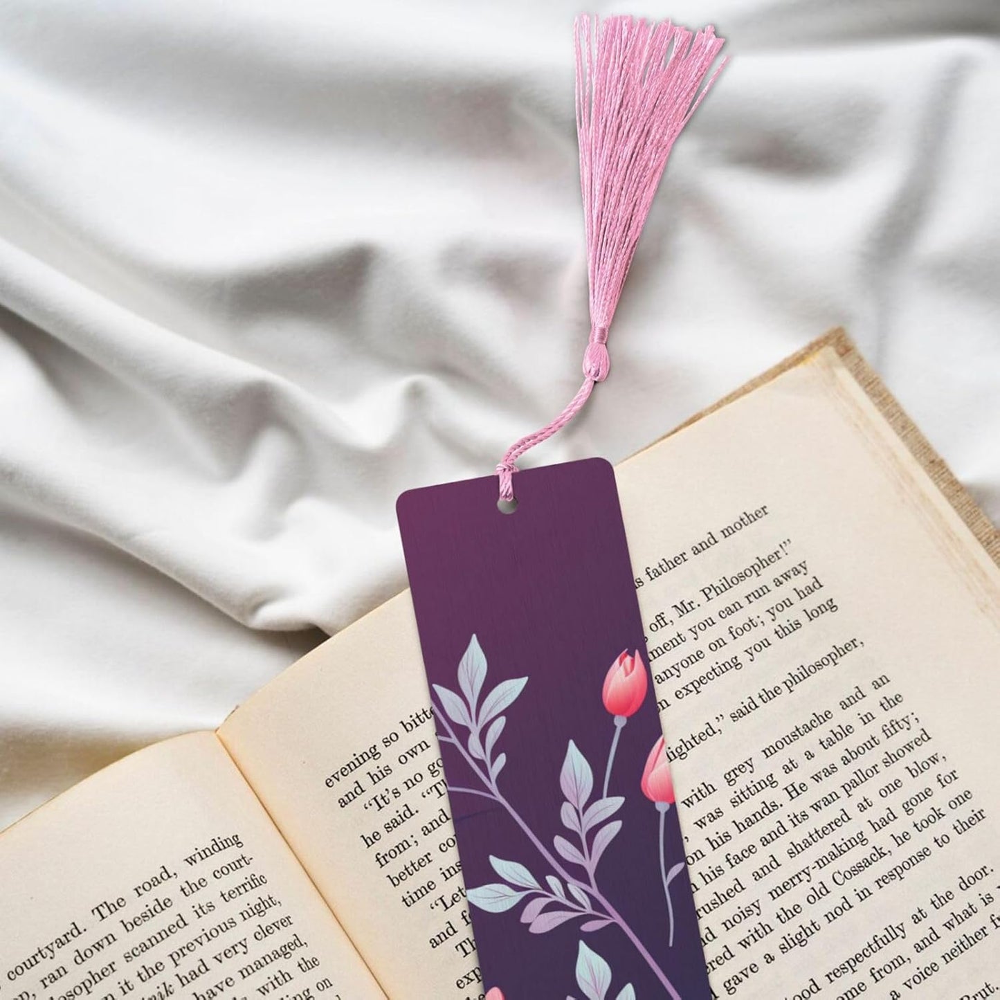 Flower Branch Gradient Bookmarks Gifts for Women Men, Wooden Bookmarks for Book Lovers, Vintage Book Marks Ornaments with Tassel, Unique Personalized Reading Page Markers Pink