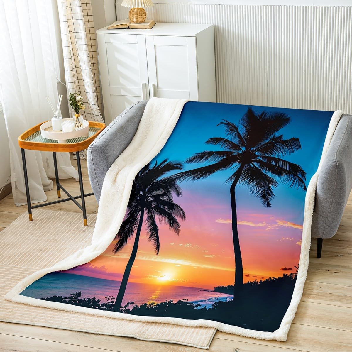 Feelyou Palm Tree Print Sherpa Blanket Chic Sunset Scenery Fleece Throw Blanket for Sofa Couch Kids Tropical Leaf Pattern Warm Plush Blanket Hawaiian Summer Pattern Room Decor Throw 50"x60"