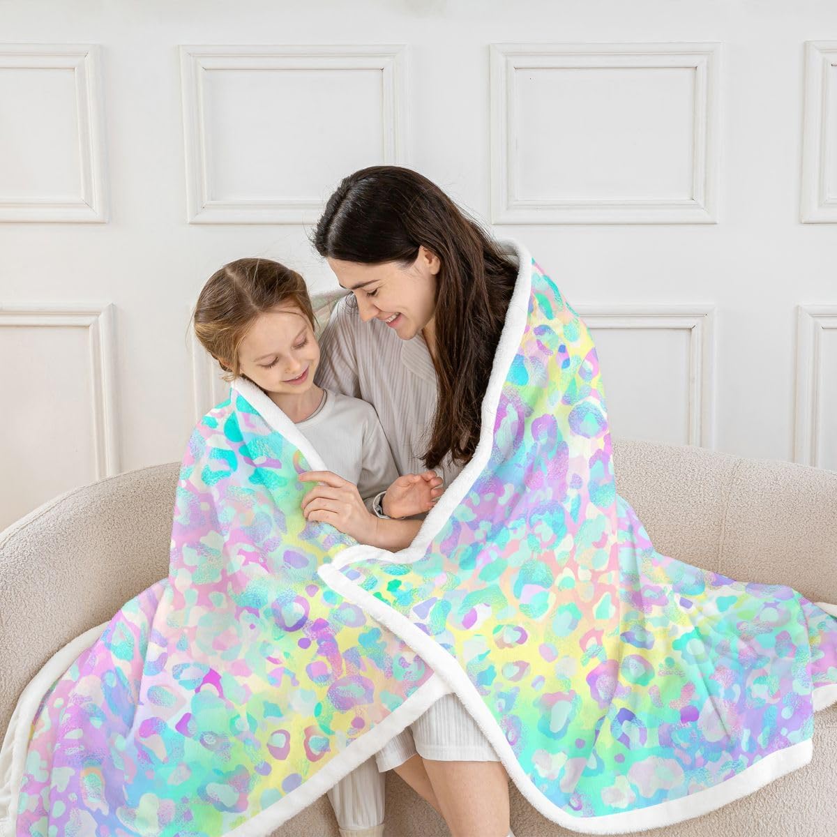 Girls Colorful Leopard Sherpa Blanket Safari Cheetah Print Fleece Throw Blanket Modern Leopard Design Plush Blanket for Boys Girls Kids Room Decor Lightweight for Sofa Bed Couch,Throw 50x60 Inches