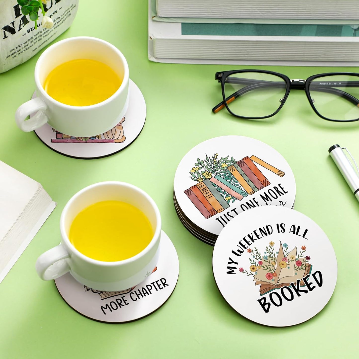 Hushee 8 Pcs Book Lovers Coaster Gifts Wooden Coffee Mug Coaster Favor for Librarian Bookish Merch Bookish Group Library Supplies Decoration Reading Club Favor Book Lovers Gifts(Read)