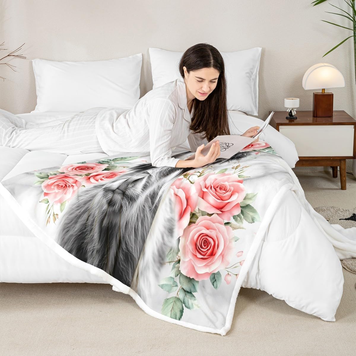 Erosebridal Highland Cow Flower Flannel Blanket Bull Cattle Sherpa Blanket Western Cowboy Funny Animal Throw Blanket Wildlife Farmhouse Cow Bed Blanket Rose Grey Marble Plush Blanket Throw 50"x60"